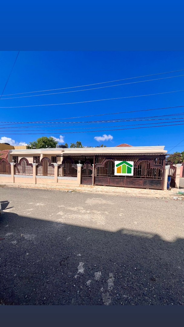casas - Casa de Venta en Jardines del Norte
