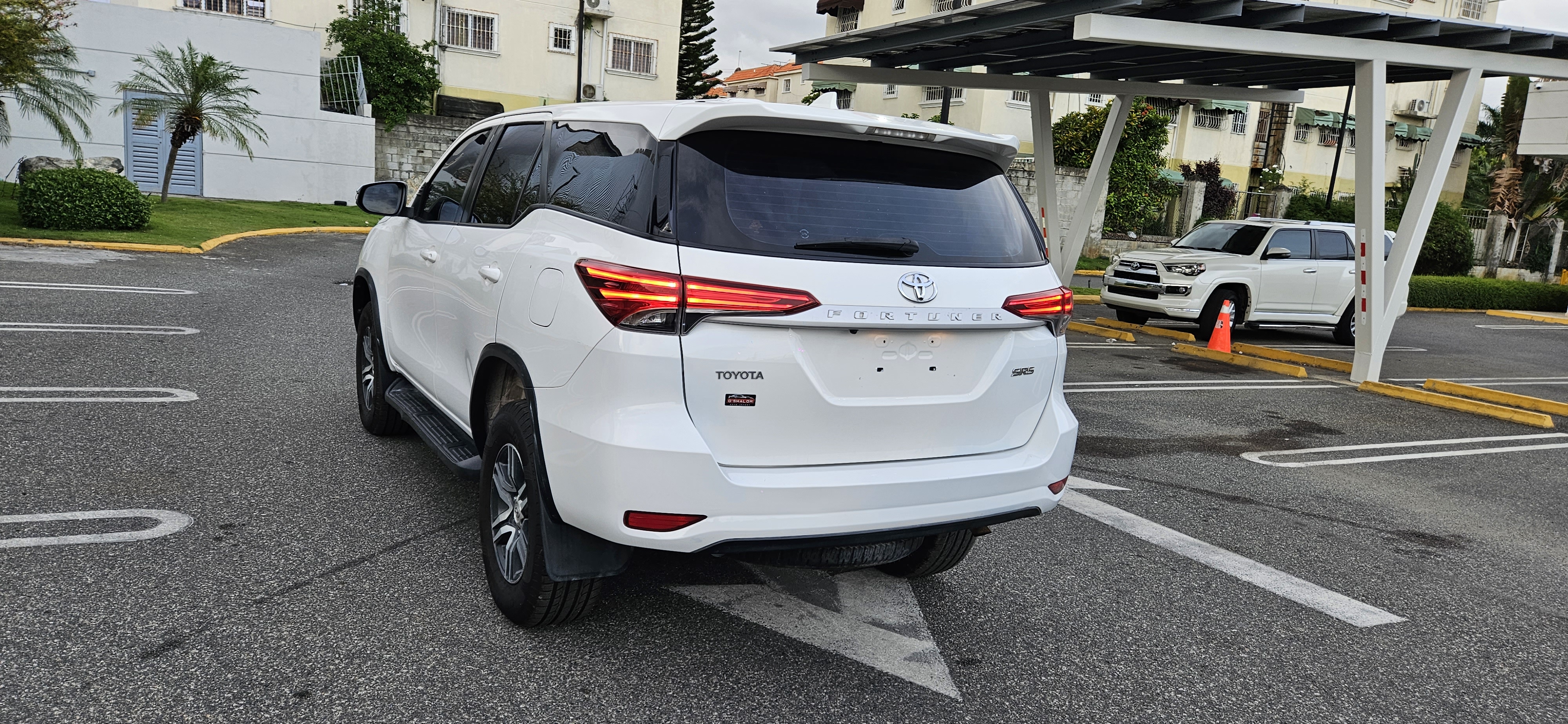 jeepetas y camionetas - Toyota fortuner 2018 3 filas 0