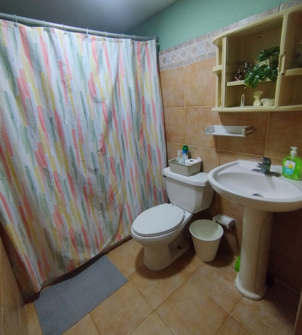 habitaciones y viviendas compartidas - Alquiler de habitación en Gascue  2