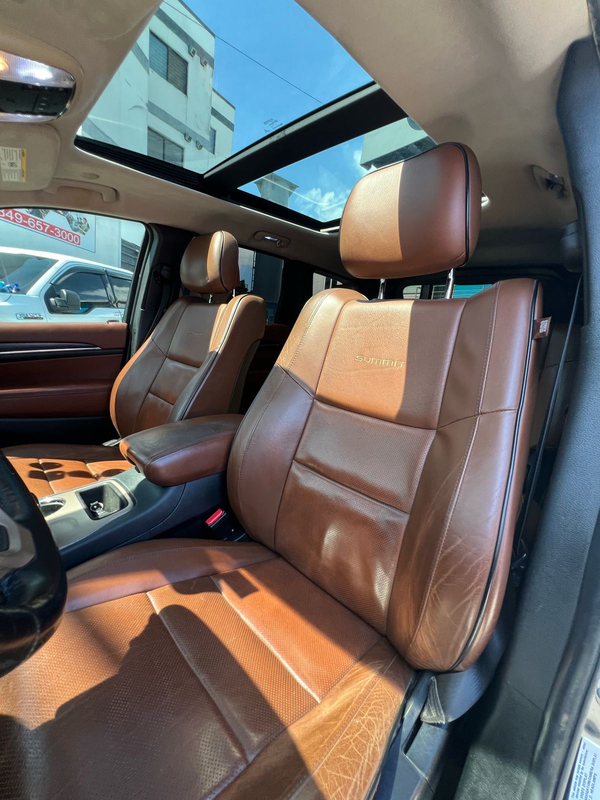 jeepetas y camionetas - Jeep Grand Cherokee Summit  5