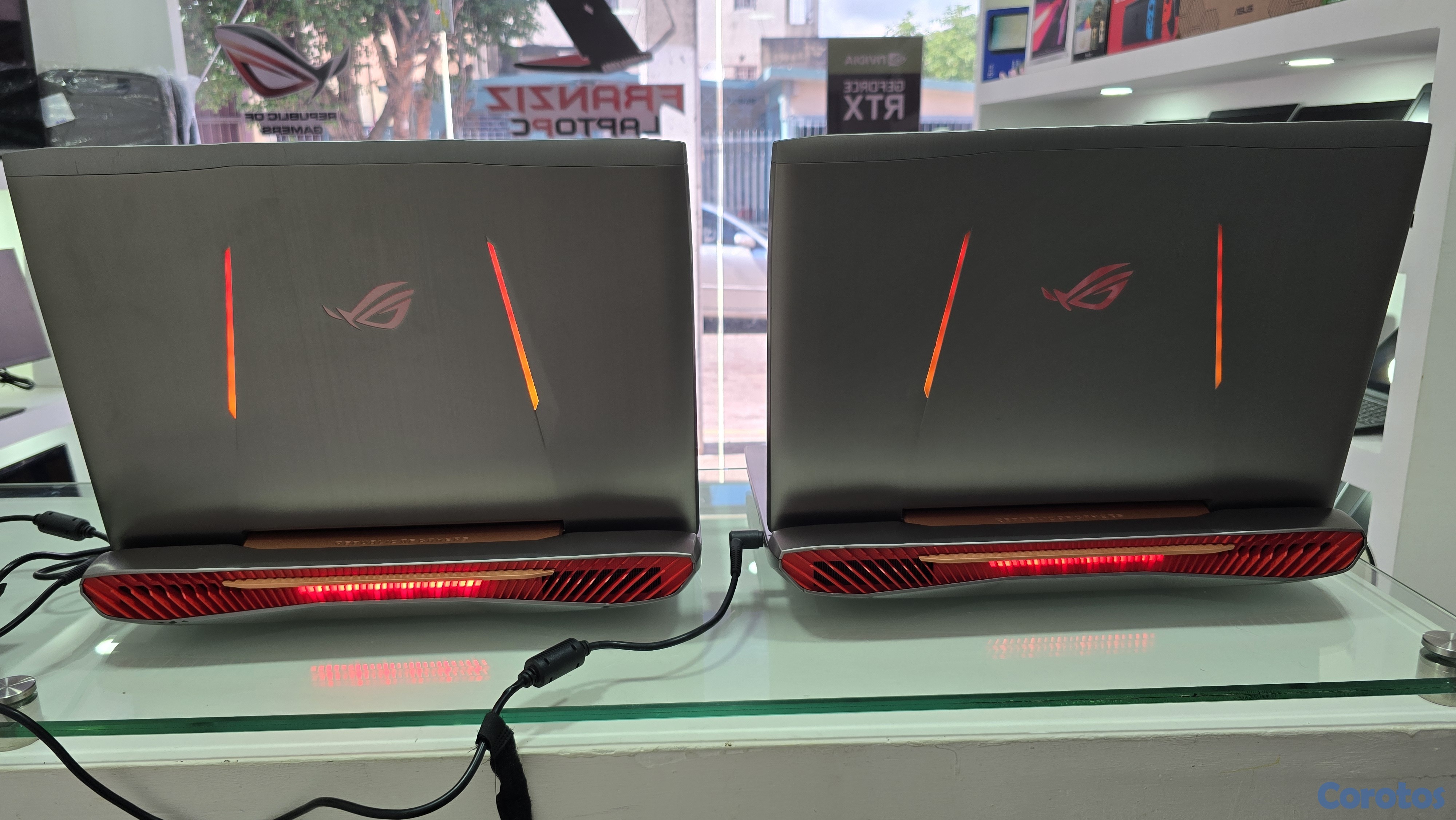 computadoras y laptops - Asus ROG Core i7 2.7ghz Ram 32gb ddr4 Disco 256gb SSD Y 1tb Nvidea Gtx 1070 8gb 2