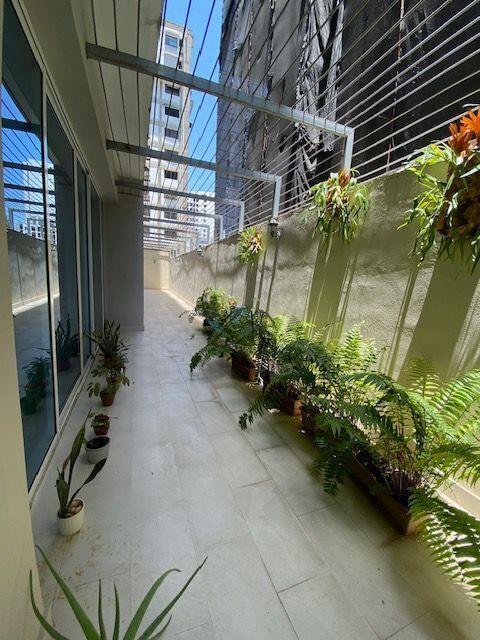 apartamentos - Apartamento en venta en Naco, 2do piso, 2 ascensores, 2 parqueos. 7