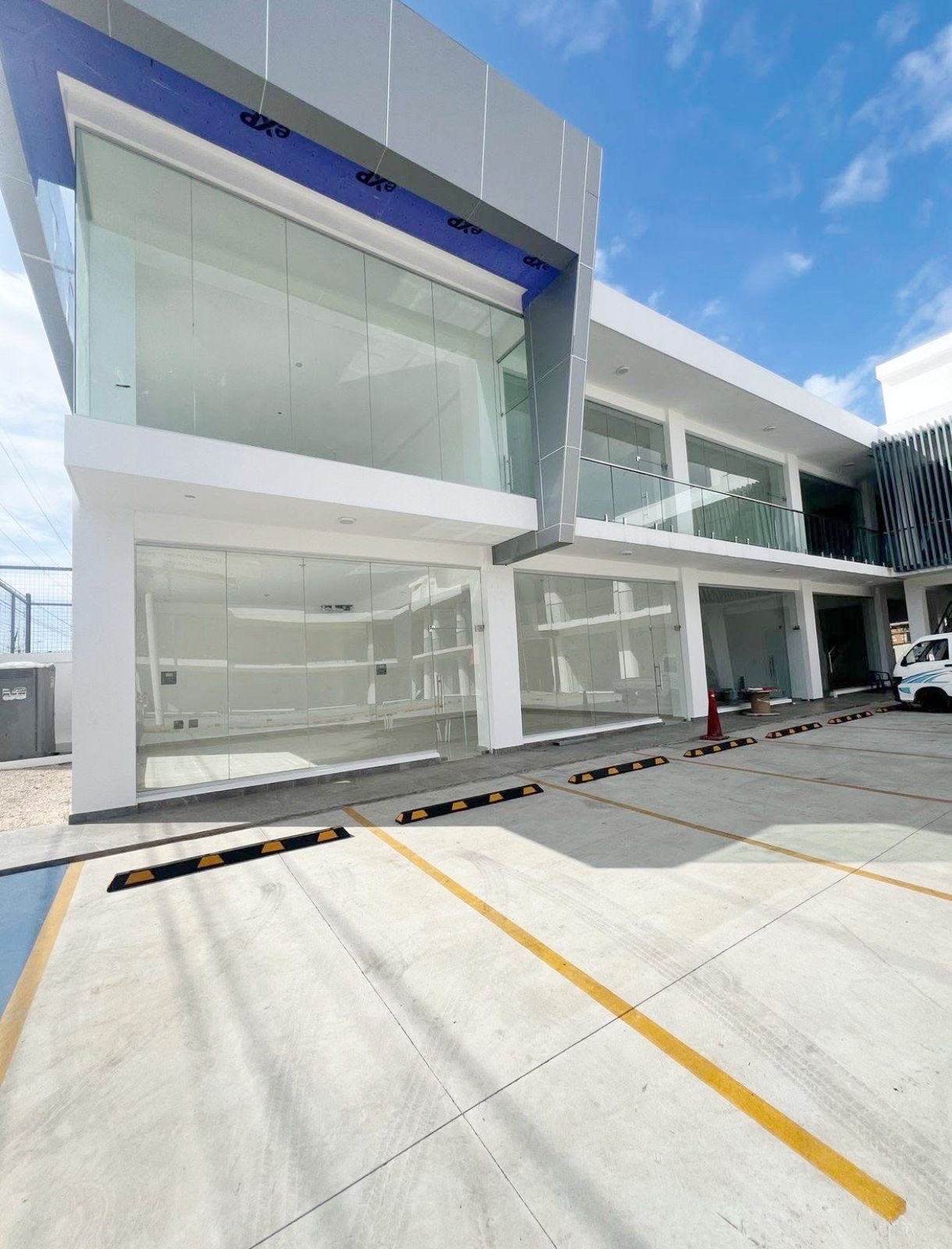 oficinas y locales comerciales - local comercial  4