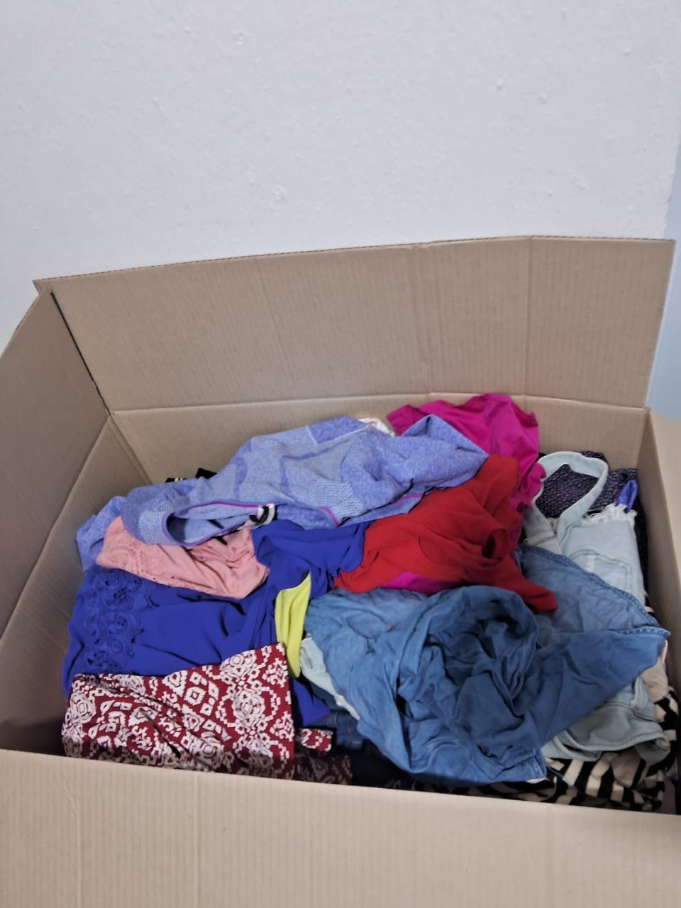 ropa para mujer - Paca de ropa mixta en las mejores condiciones  5