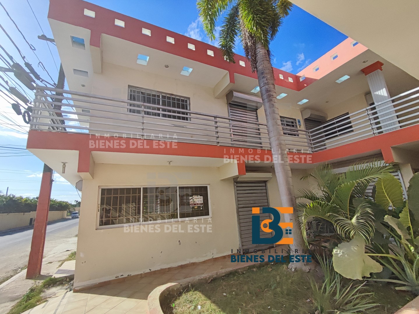 oficinas y locales comerciales - 🔸Se Rentan  Varios Locales Comerciales en Residencial Villa España. 2