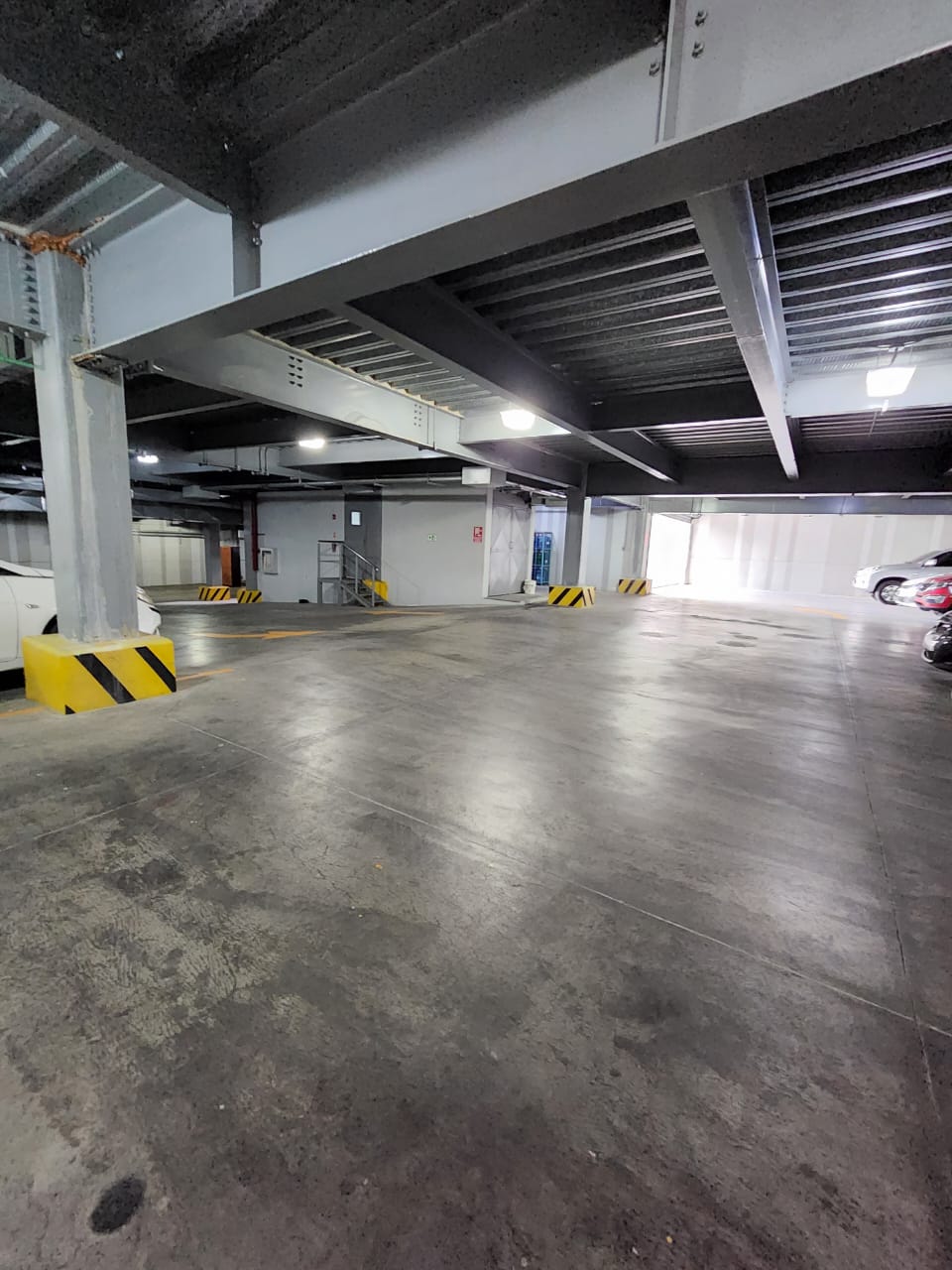 oficinas y locales comerciales - Edificio Corporativo en Venta para Inversionistas 6