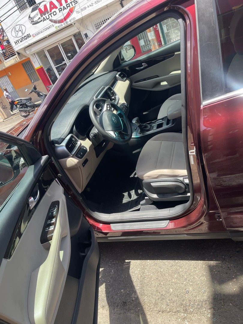 jeepetas y camionetas - Kia sorento. 2020 50mil millas.clean car fax  5