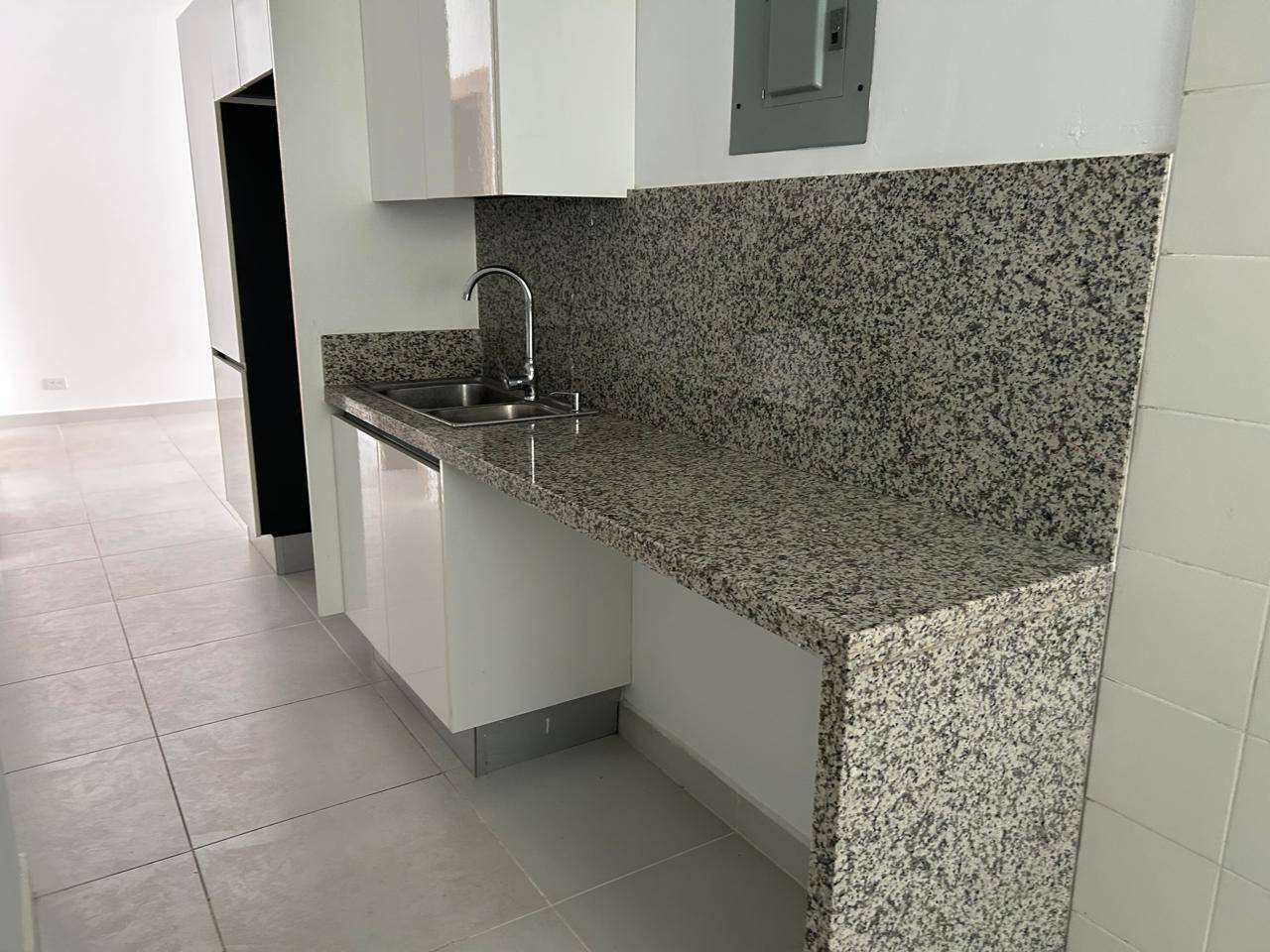 apartamentos - Venta de apartamentos en Torre , Evaristo Morales  7