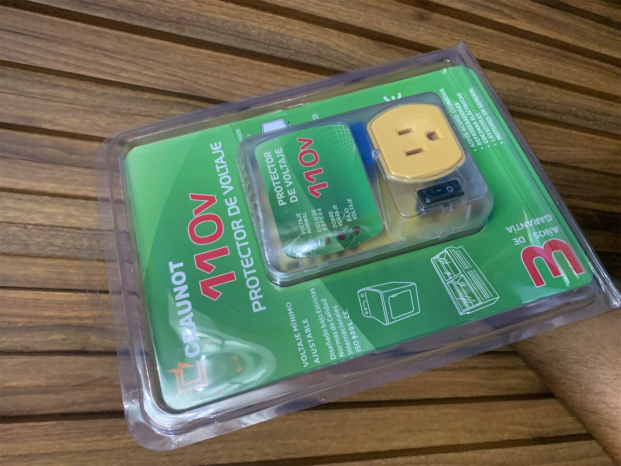 accesorios para electronica - protector  de voltaje Graunot 110V  2