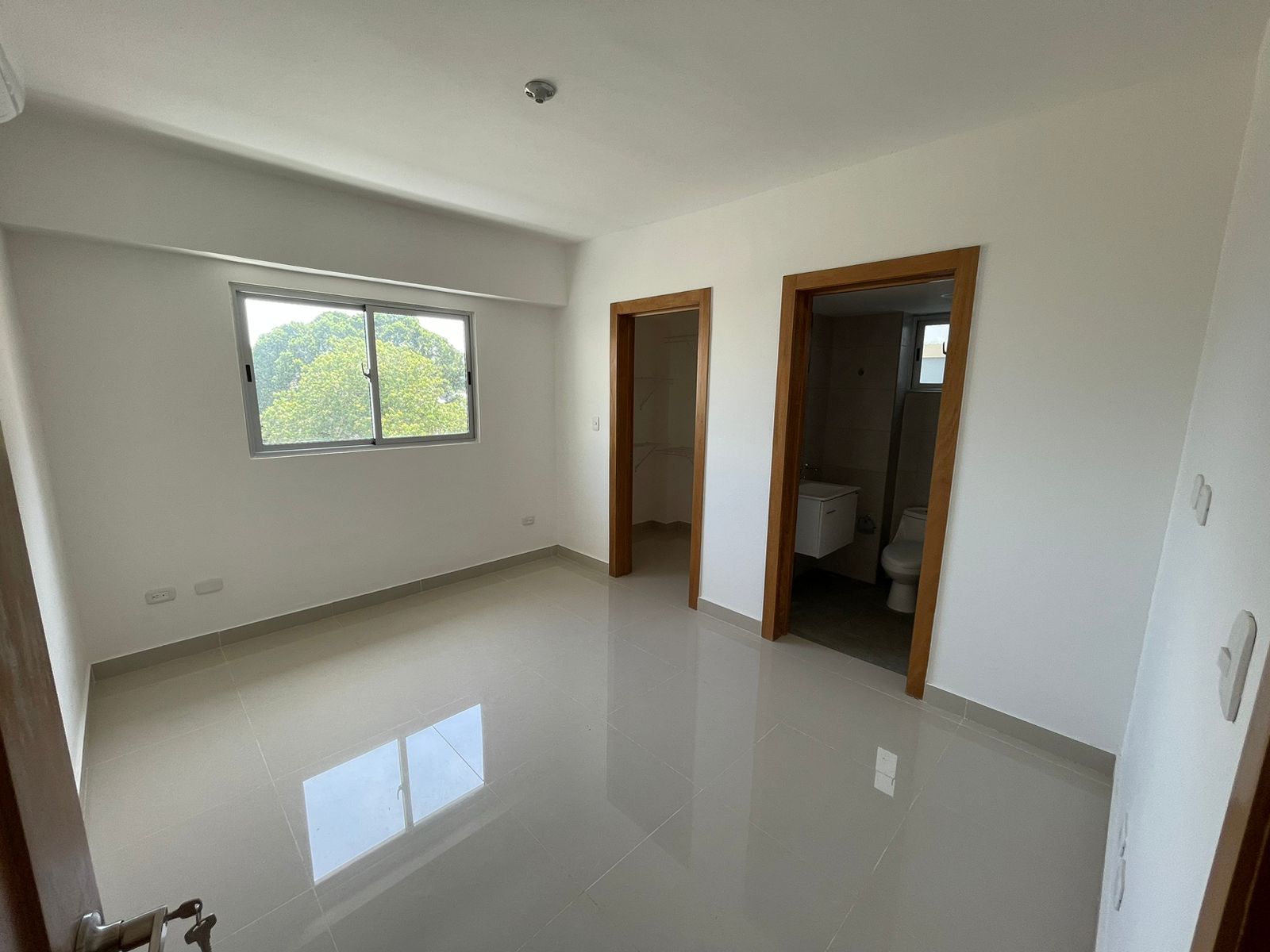 apartamentos - Piso 4 Con Ascensor Y Línea Blanca Zona Universita 1