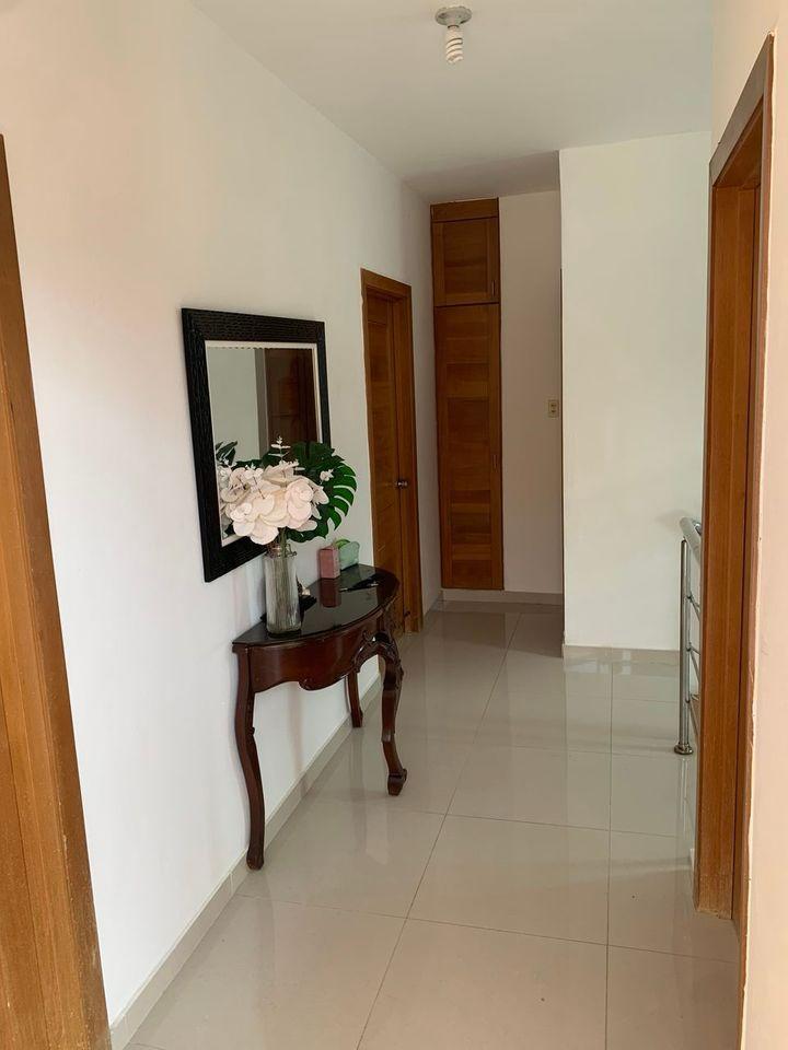 casas - Vendo casa en San Isidro  8