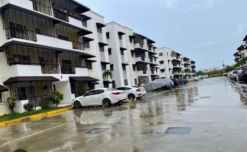 apartamentos - VENDO APTO EN SAN ISIDRO 2