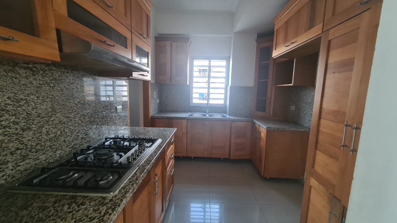 apartamentos - VENDO Amplio apartamento en zona exclusiva de Jardines del Sur No Ascensor. 1