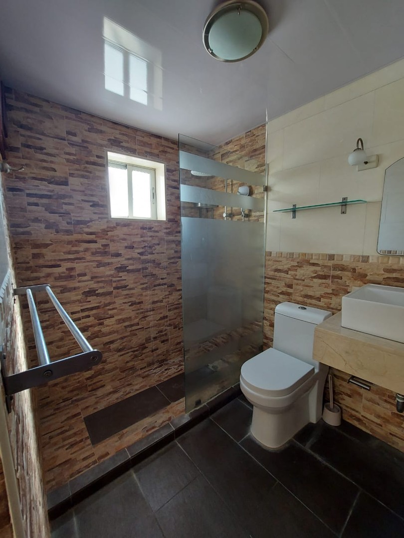 apartamentos -   Estupendo Apartamento de 200 metros Con linea blanca muy bien ubicado
Impecabl 5