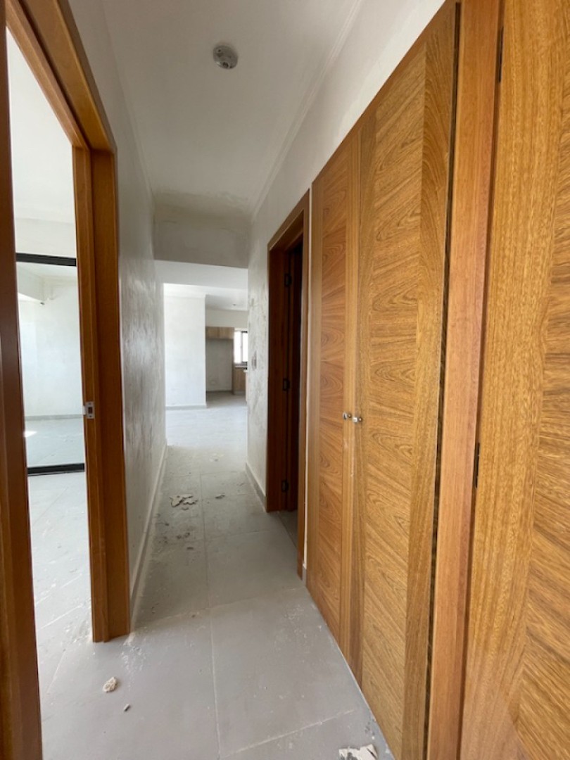 apartamentos - VENDO APARTAMENTO EN EVARISTO MORALES 7