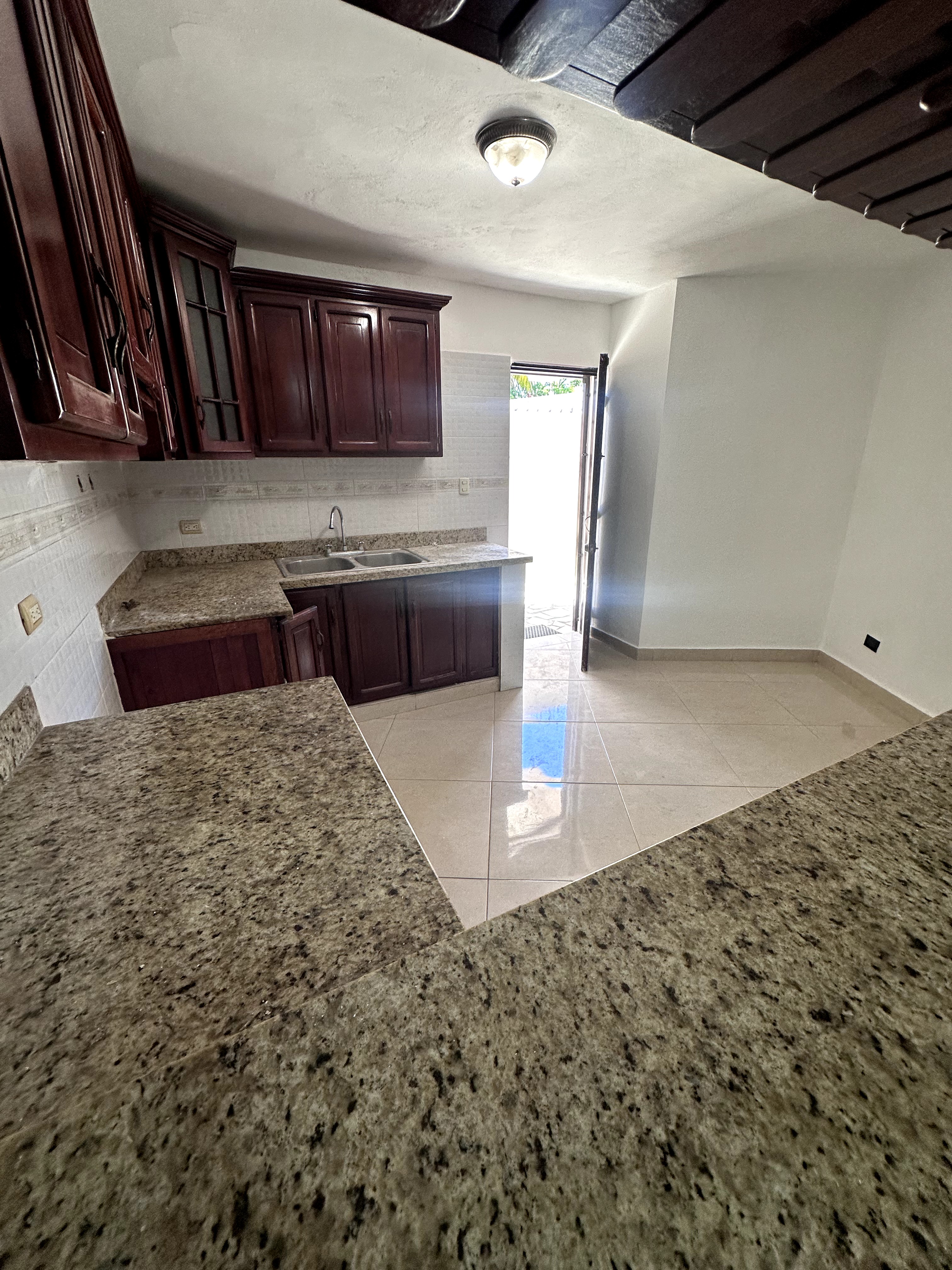 casas - CASA 3 HABITACIONES EN AUTOPISTA DE SAN ISIDRO 5