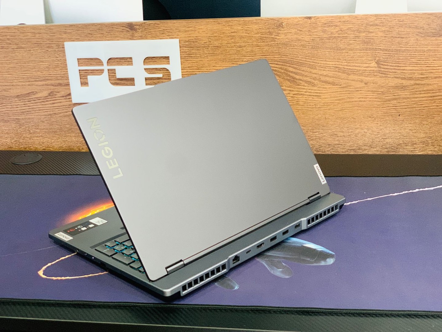 computadoras y laptops - LAPTOP GAMING LENOVO LEGION i7 12TH RTX 3060.  1