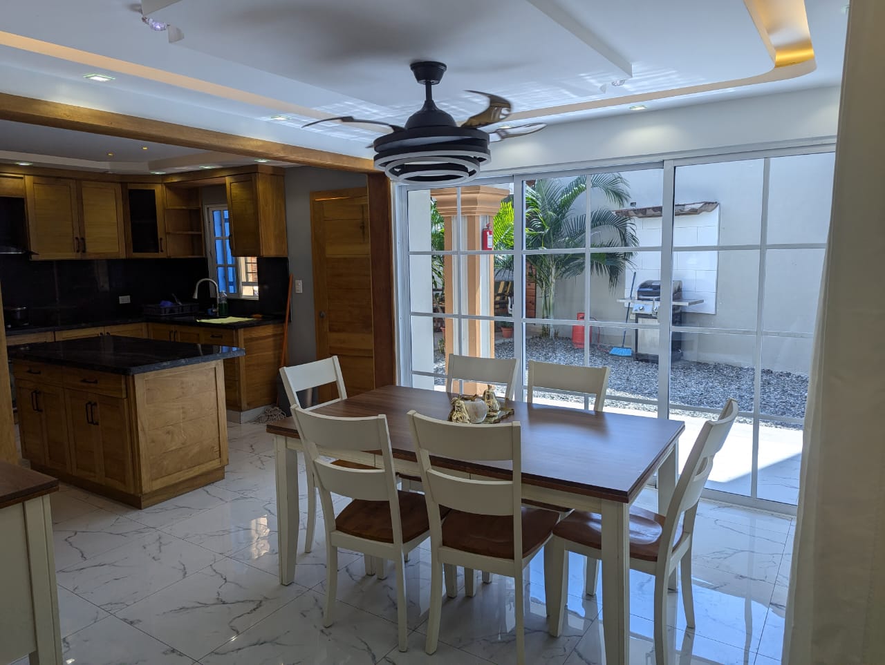 casas - Se Vende Casa Amueblada En Altos Del Parque - Sant