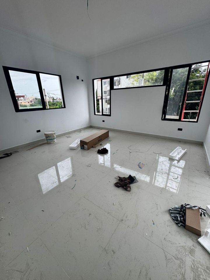 casas - Casa en venta en la autopista de San Isidro  4