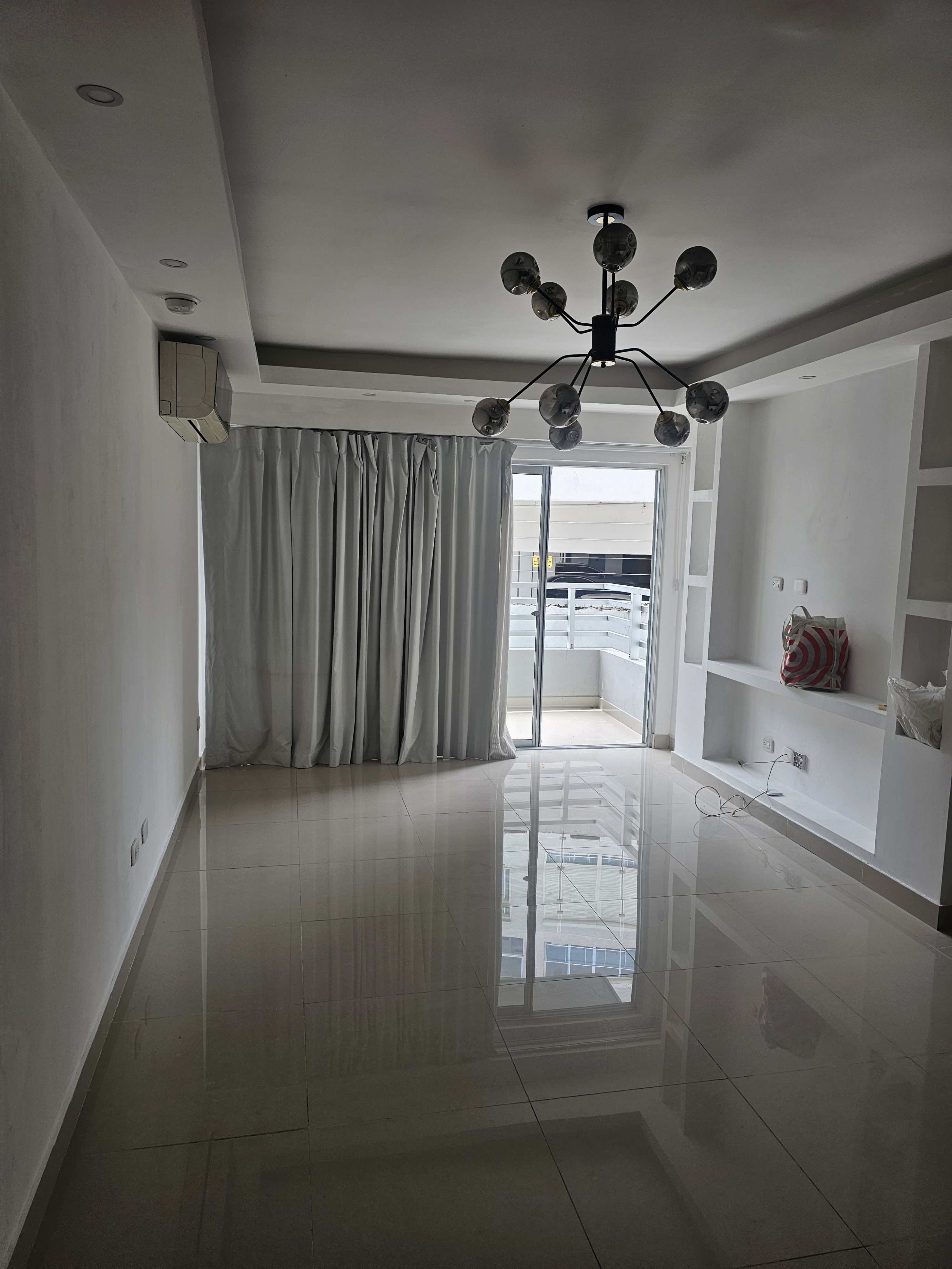 apartamentos - Alquilo apartamento en Jose Contreras - Torre Sky 01 1