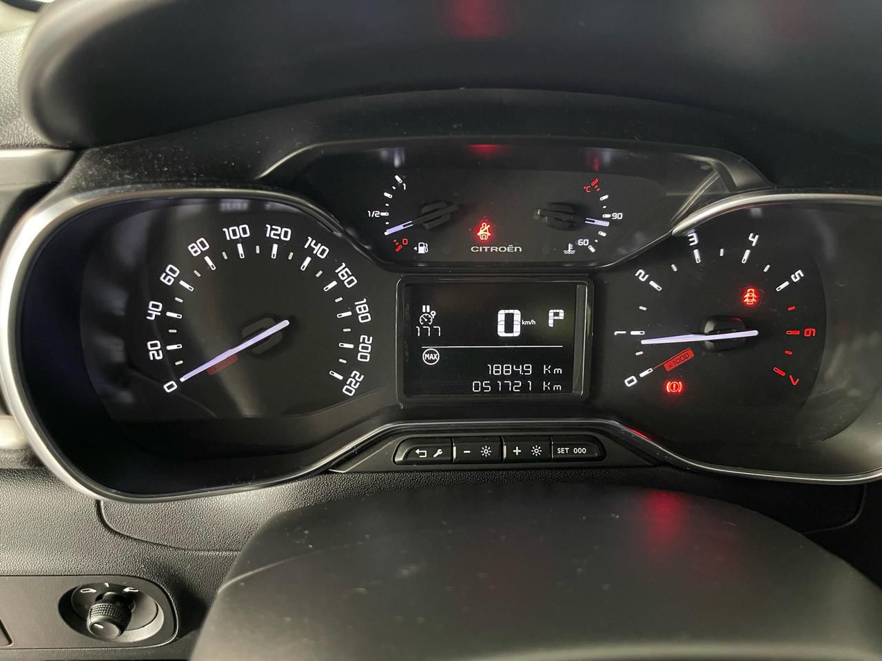 carros - ¡EN VENTA! CITROËN C3 2018 – COMO NUEVO 3
