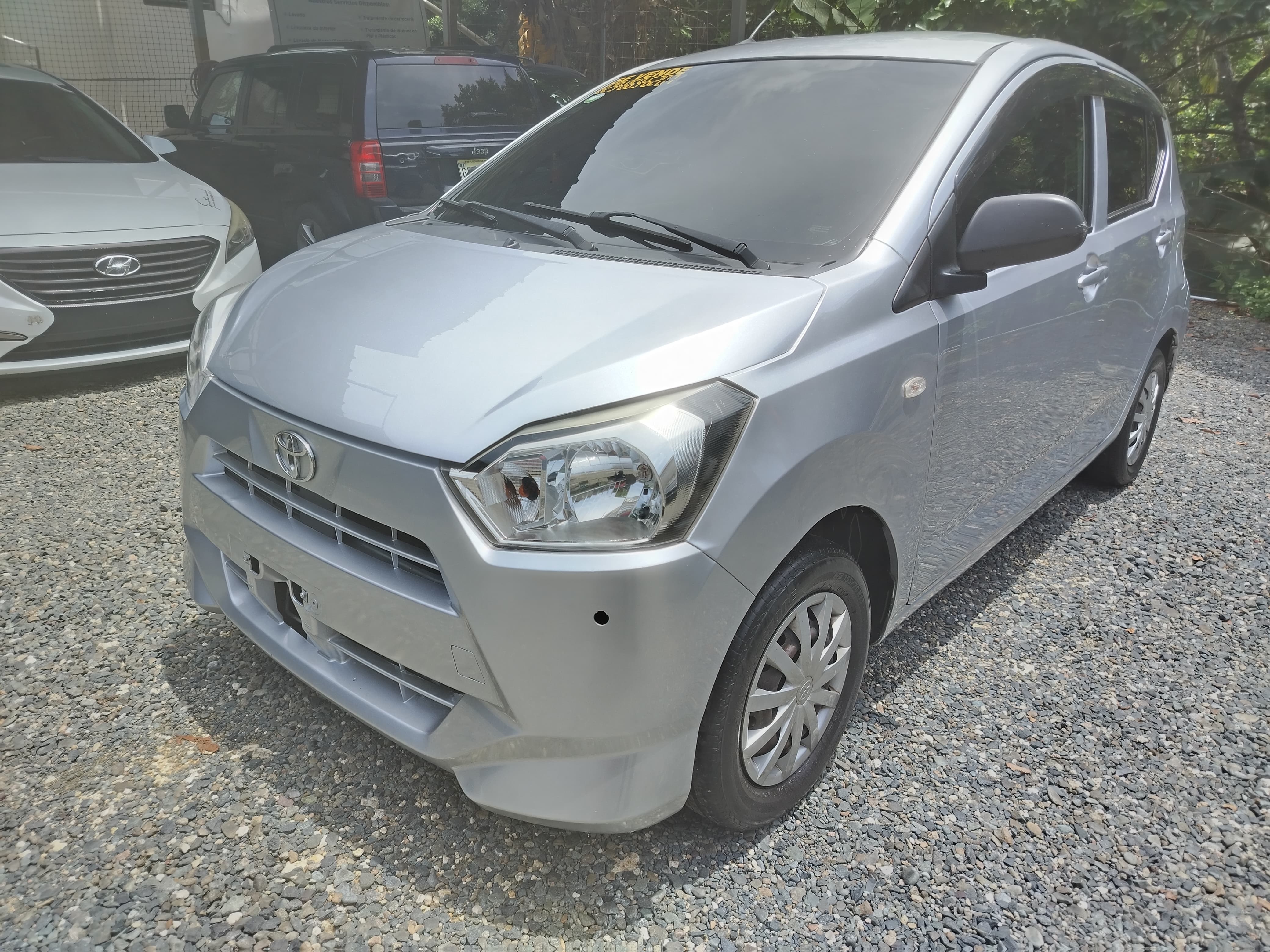carros - Toyota Pixis (Daijatsu Mira) 0