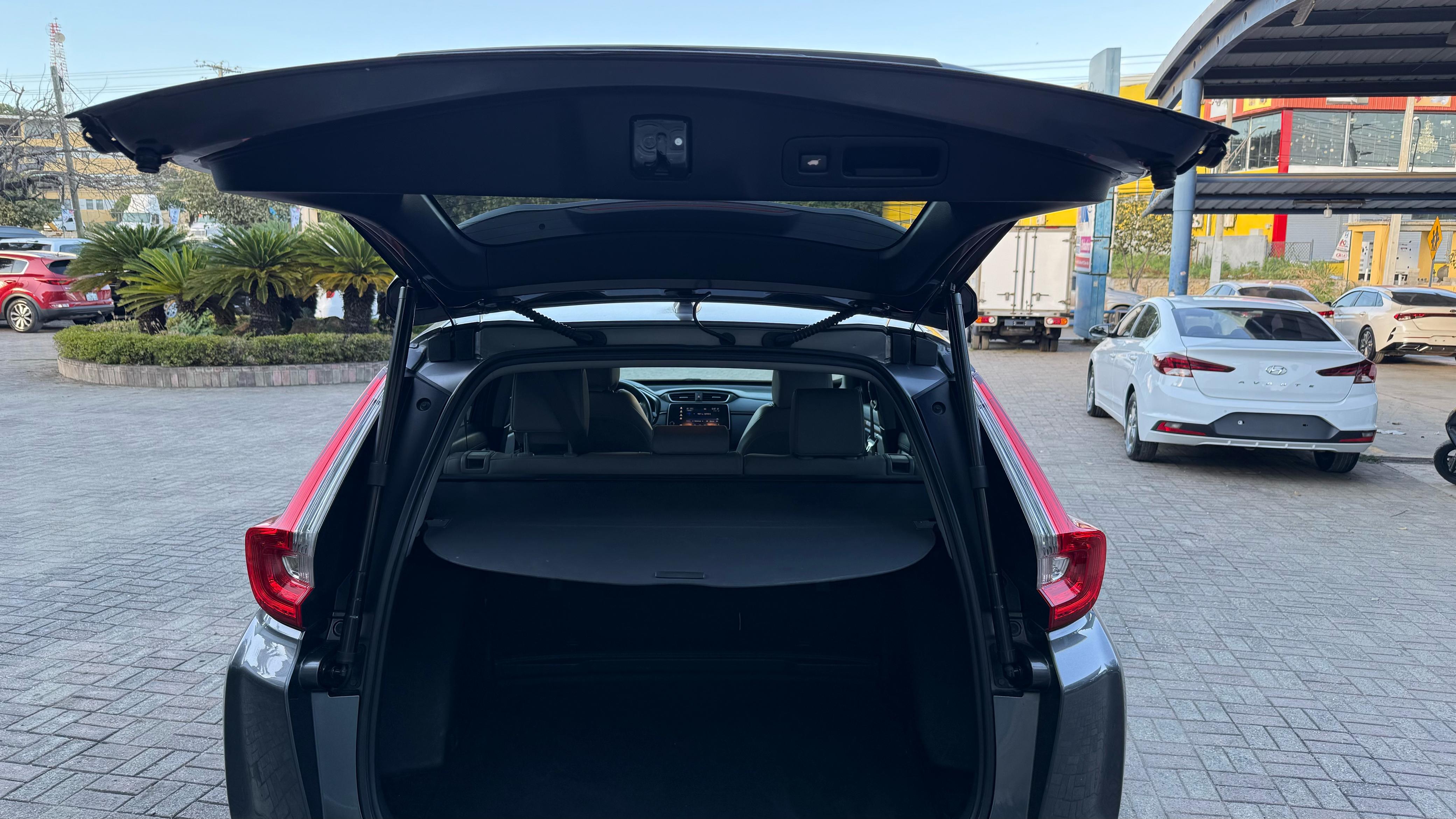 jeepetas y camionetas - Honda crv exl 2019 clean  4