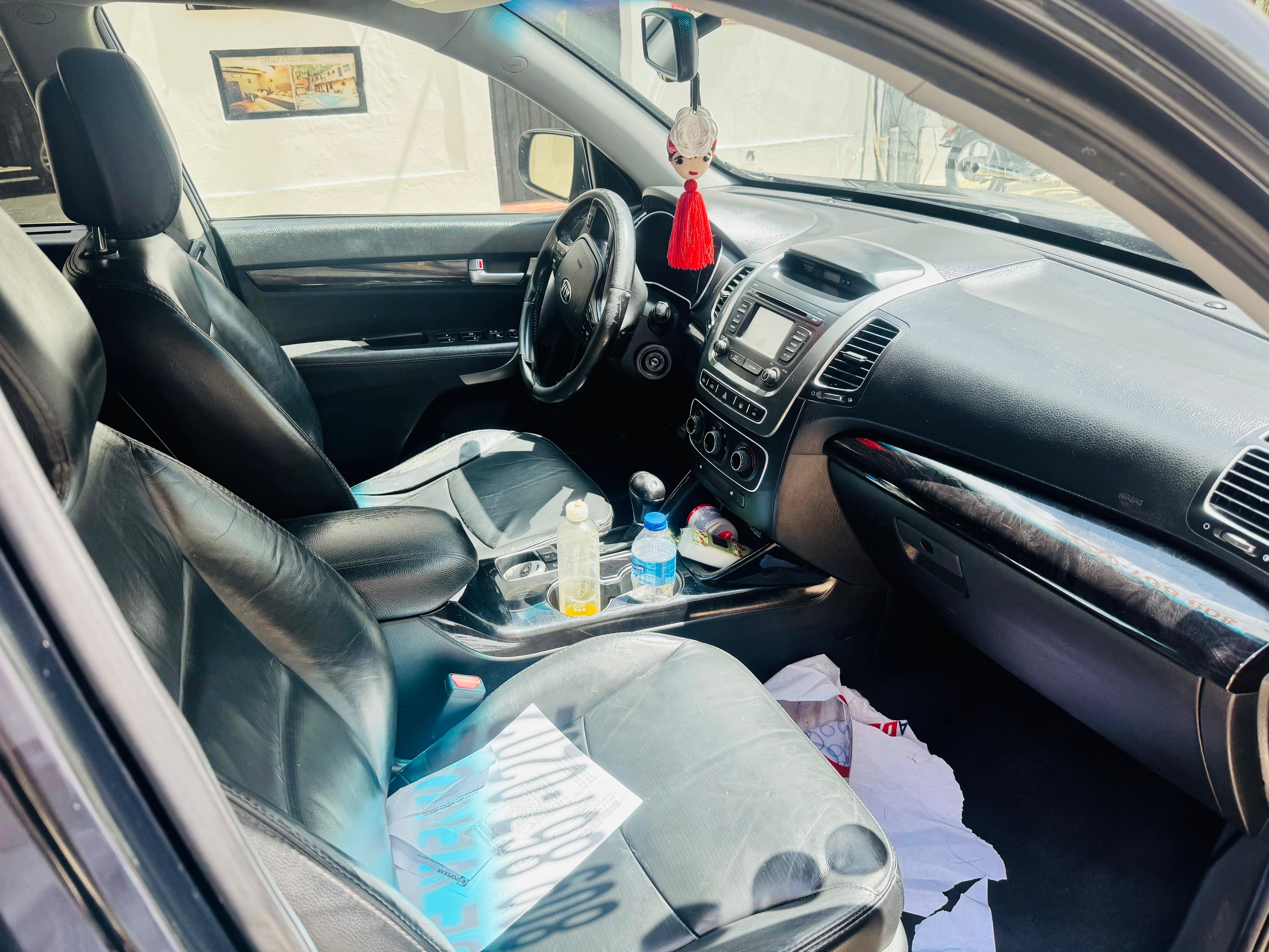 jeepetas y camionetas - KIA SORENTO 2014 EXCELENTE CONDICIÓN  4cilindros 4fils  2