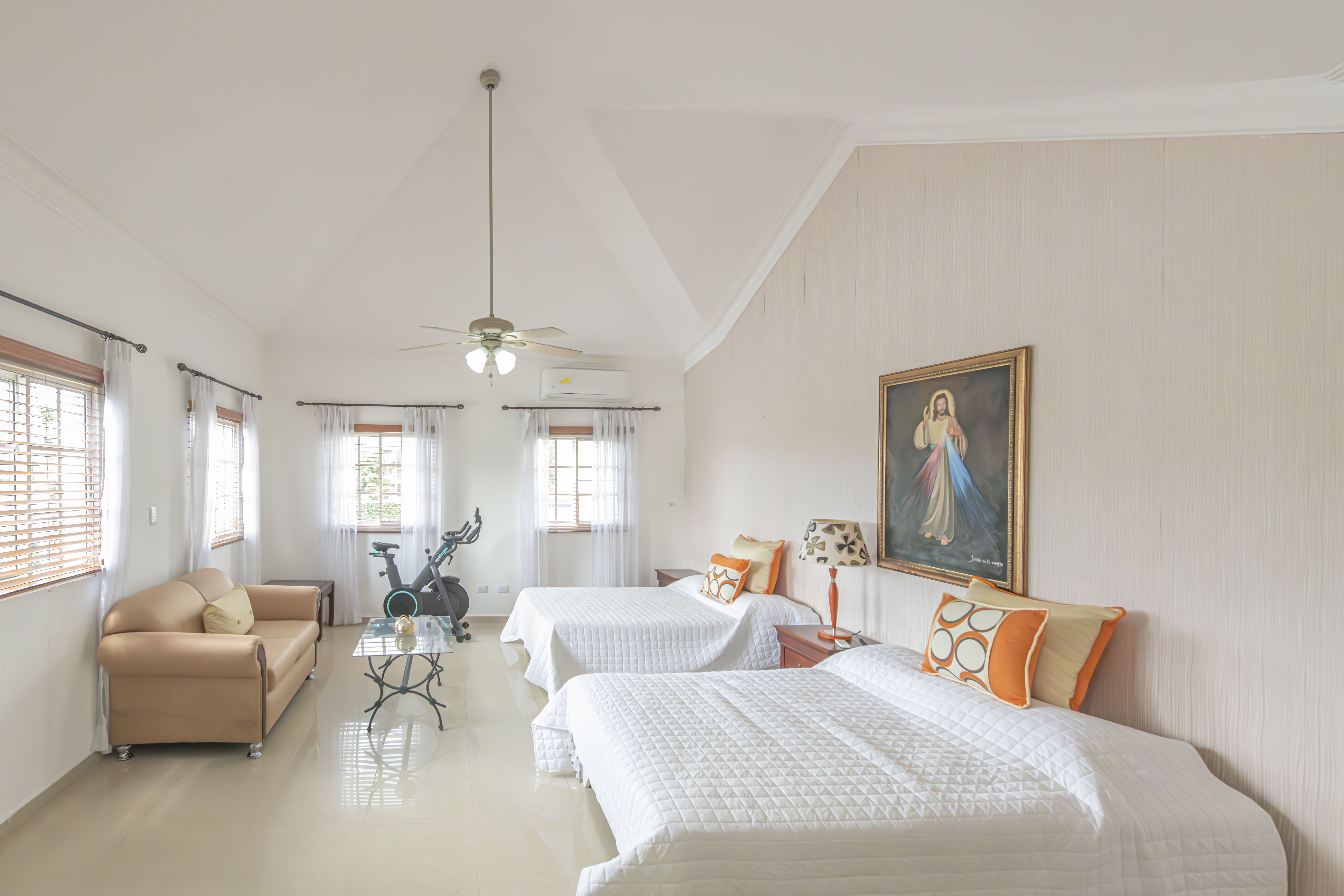 casas - Casa en venta en Isabel Villas de 4 habitaciones 5