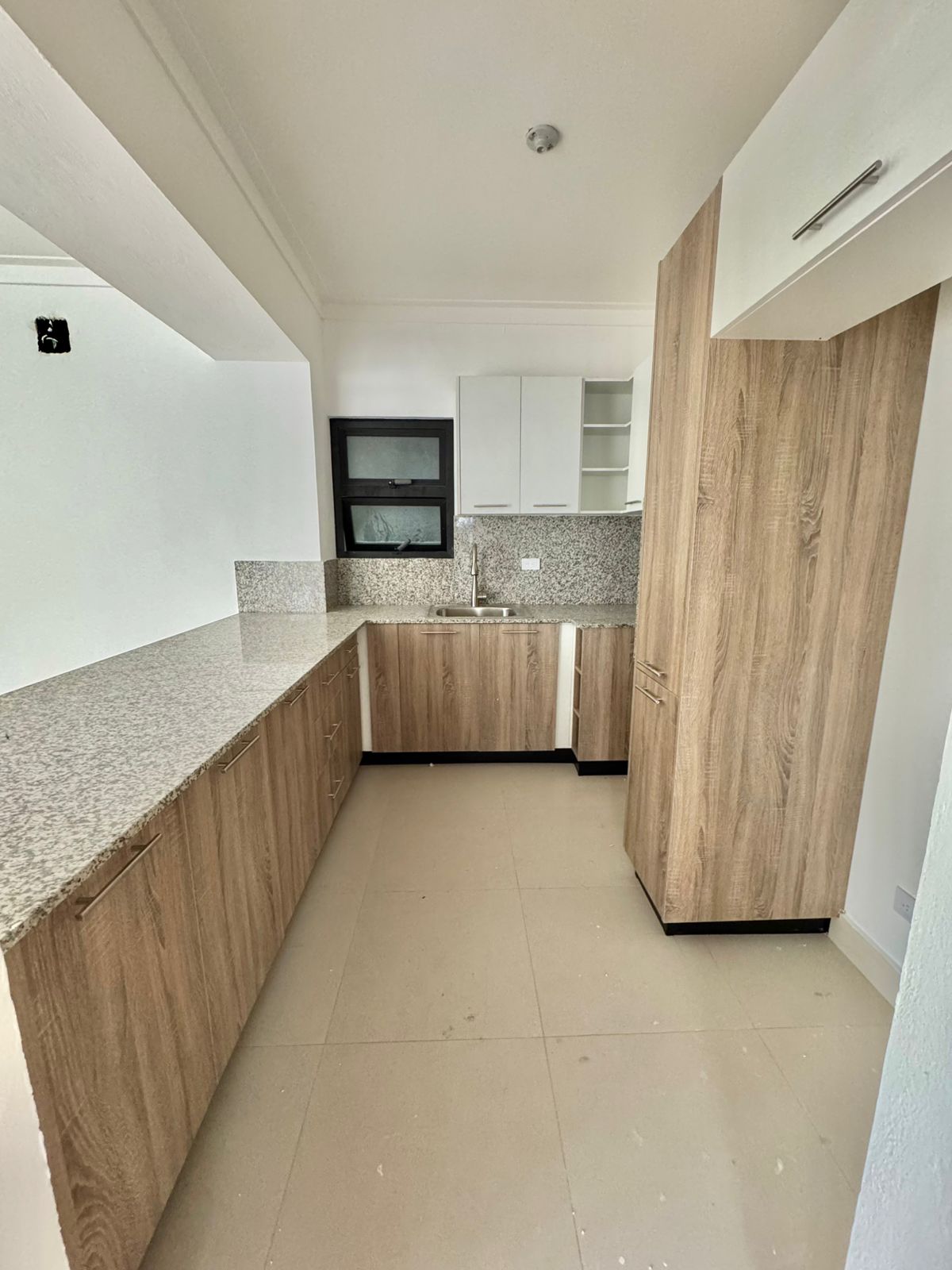 apartamentos - Apartamento Nuevo en Venta LOS PRADOS USD 183,000. 2