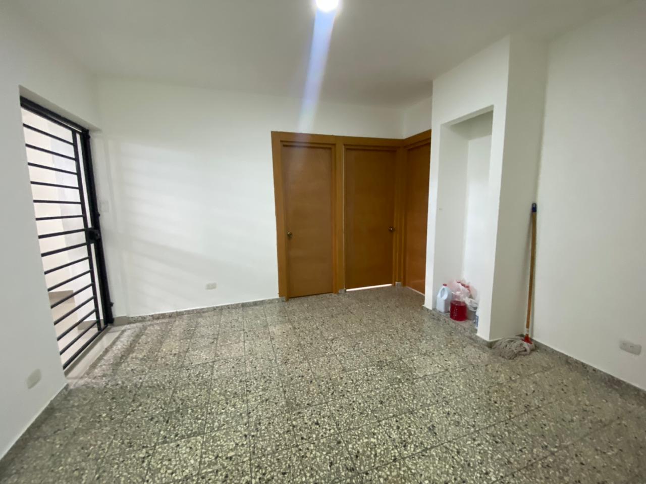 casas - Vendo Casa en la independencia Ideal para vivir 9