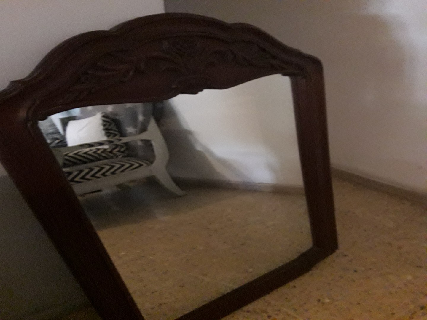 muebles y colchones - Espejo en caoba  6,500 perfectas condiciones 2