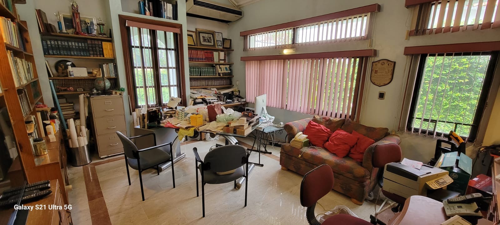 casas - VENDO Casa Para Fines Familiares o de Negocio En Lomas de Arroyo Hondo
COD PD217