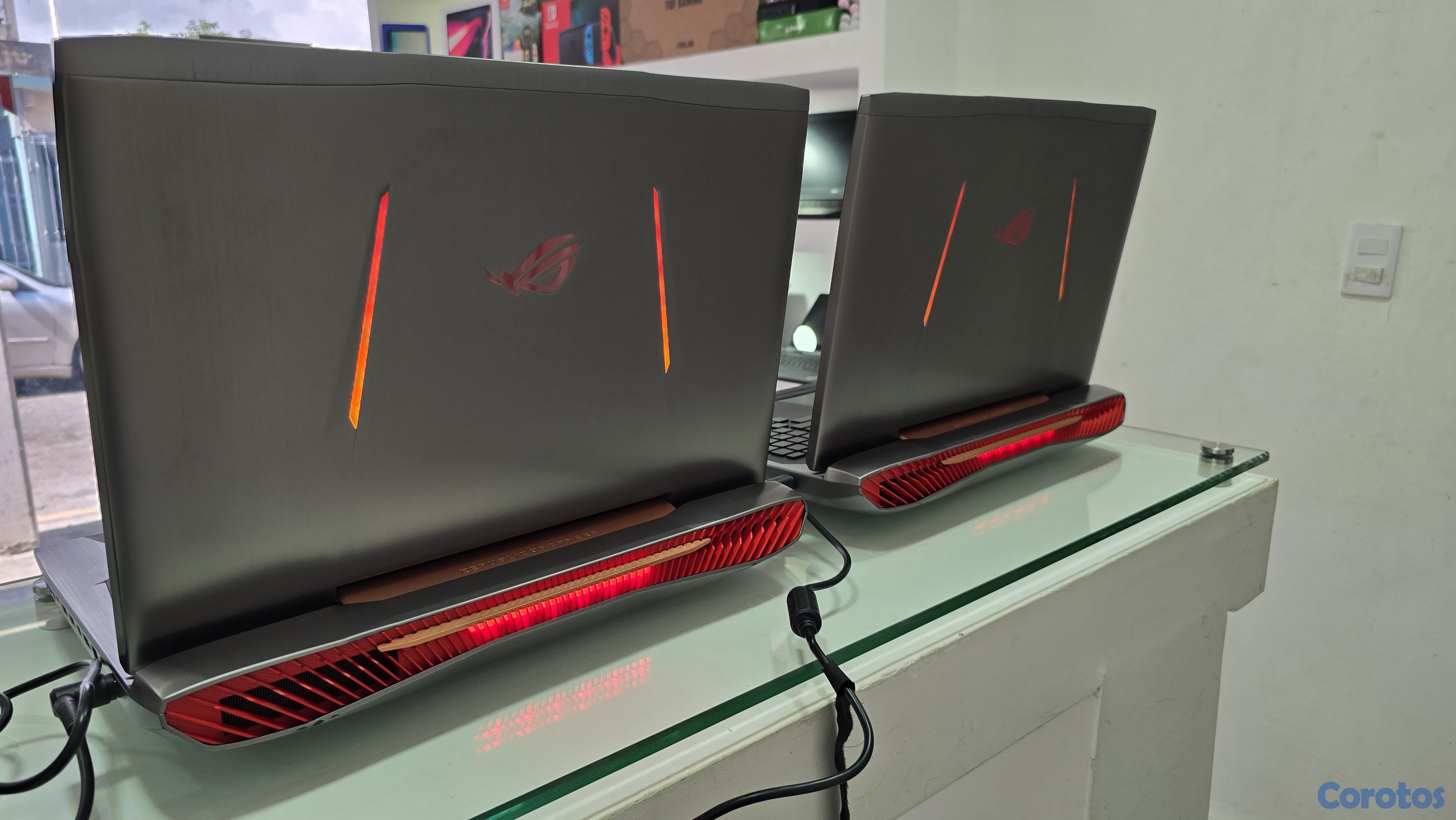 computadoras y laptops - Asus ROG Core i7 2.7ghz Ram 32gb ddr4 Disco 256gb SSD Y 1tb Nvidea Gtx 1070 8gb 3