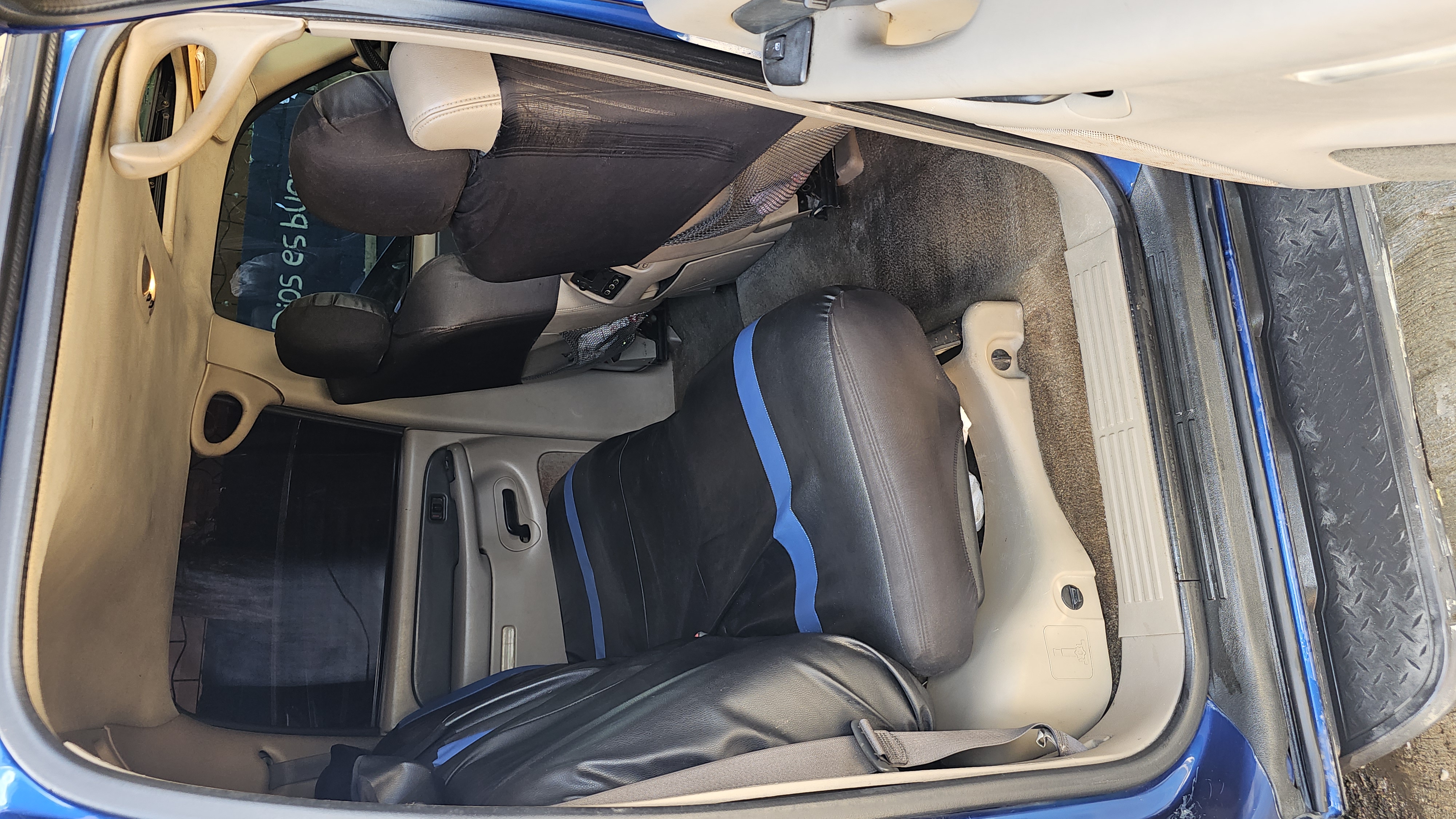 jeepetas y camionetas - Se vende de oportunidad  1