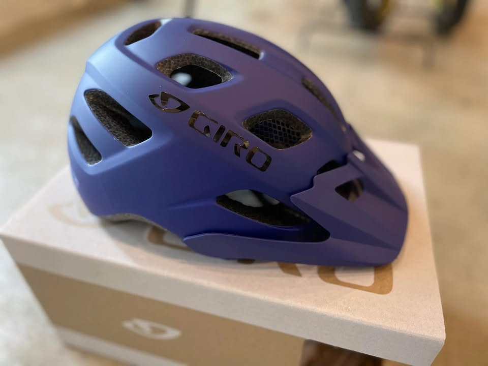 bicicletas y accesorios -  Cascos de ciclismo Giro MIPS ORIGINALES 3