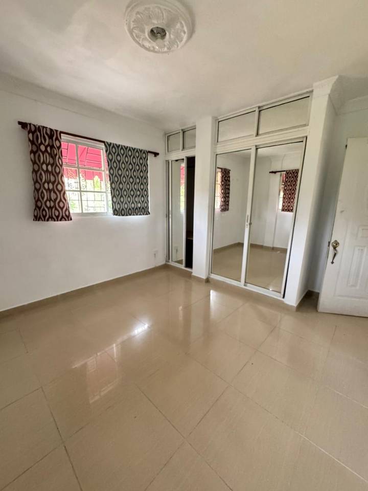casas - Alquilo casa en Arismar 6