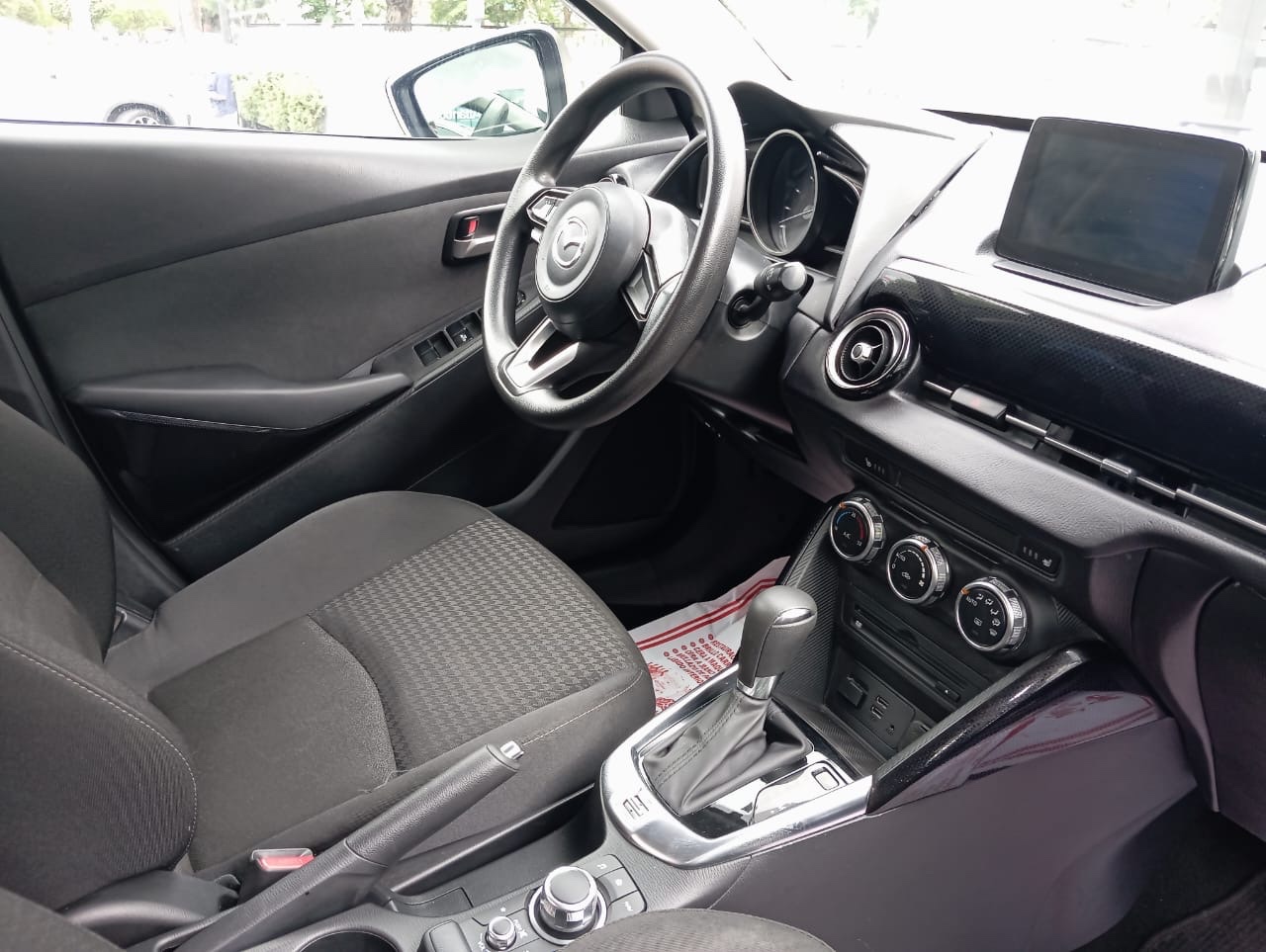 carros - Vendo Mazda Demio 2020  8296425365 whatsapp 1