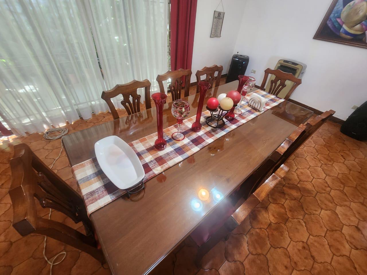 muebles y colchones - 8 plazas de comedor con vidrio templado 3