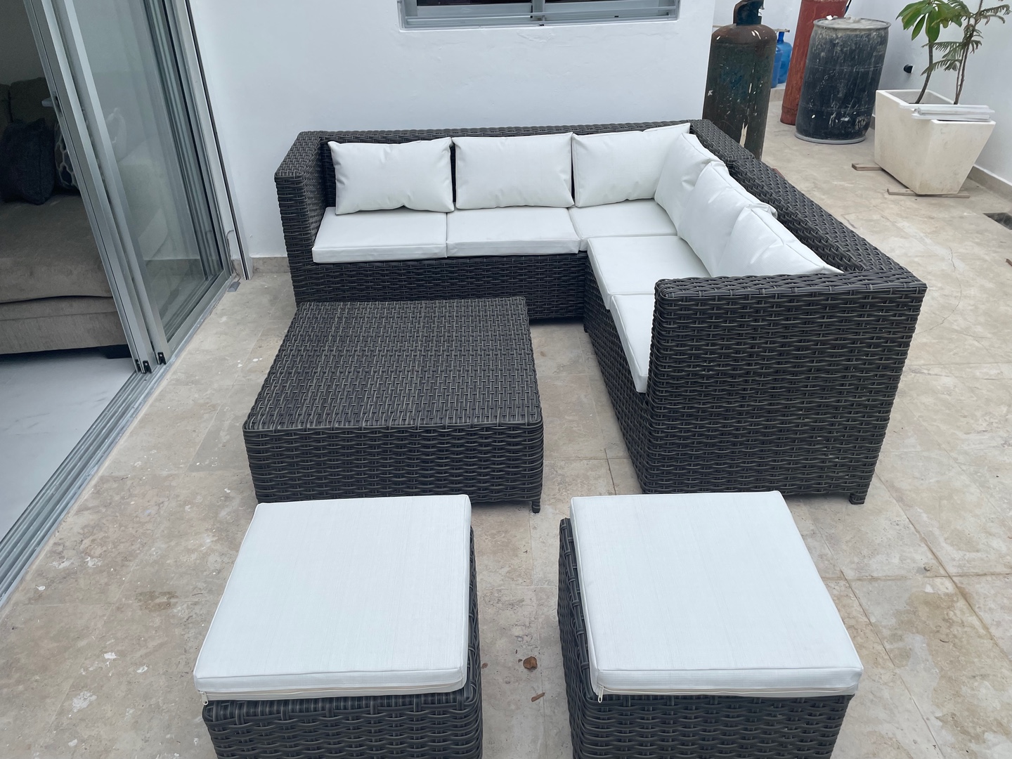 muebles y colchones - Fabricación de todos tipos de muebles en mimbre  2