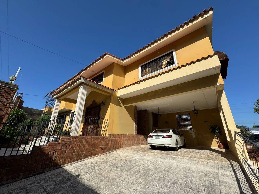 casas - Alquiler de Casa en Viejo Arroyo Hondo