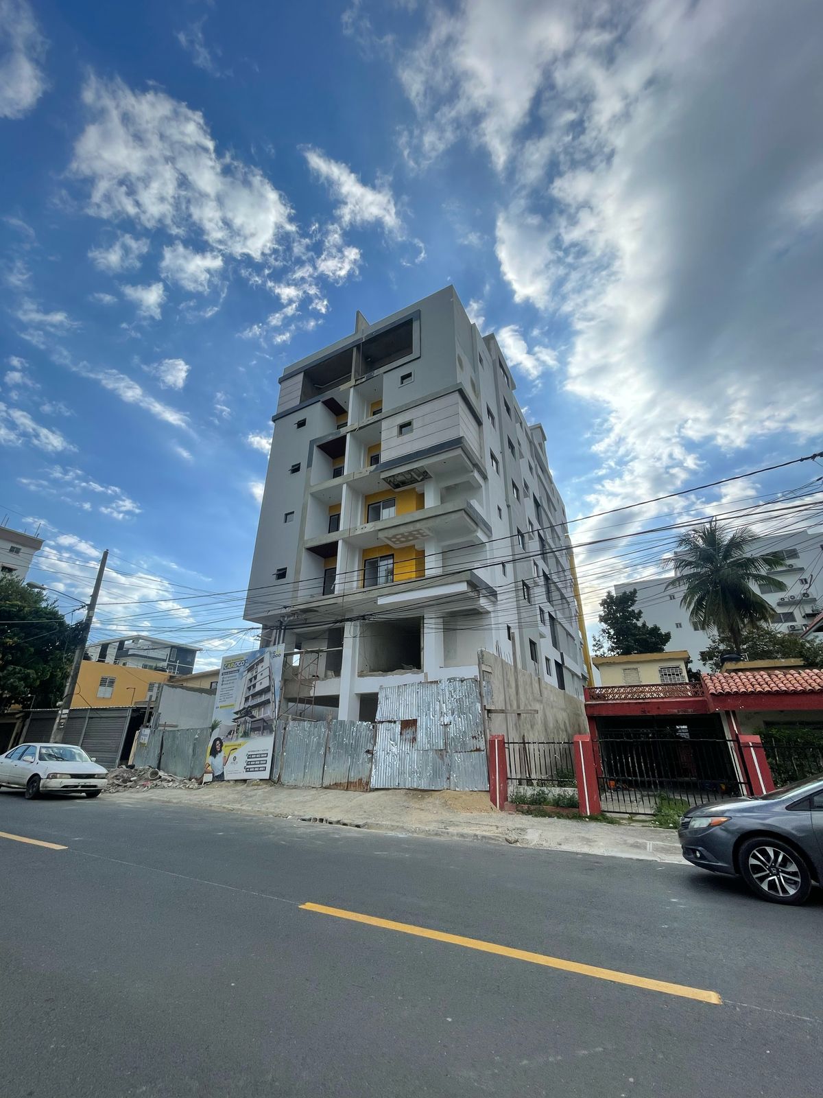 apartamentos - TORRE ENSANCHE OZAMA NUEVOS DE ESTRENAR 0