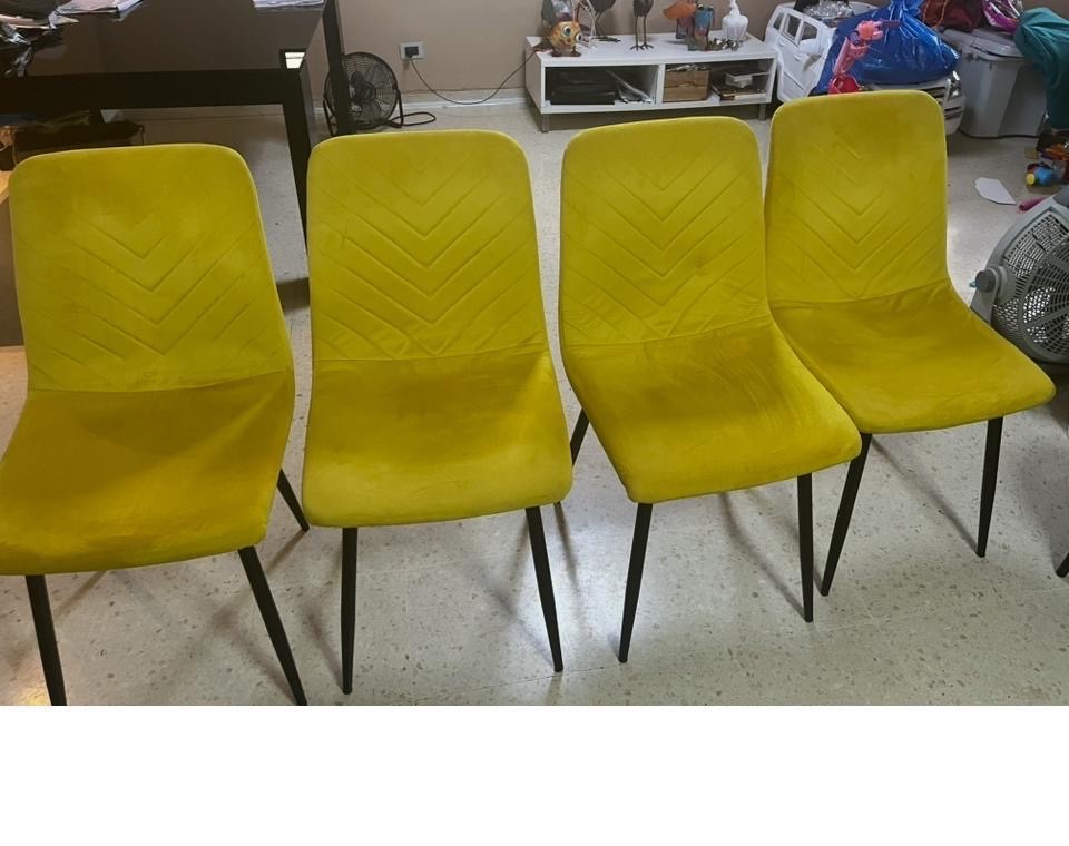 muebles y colchones - Se venden sillas de comedor
Excelente condiciones 0