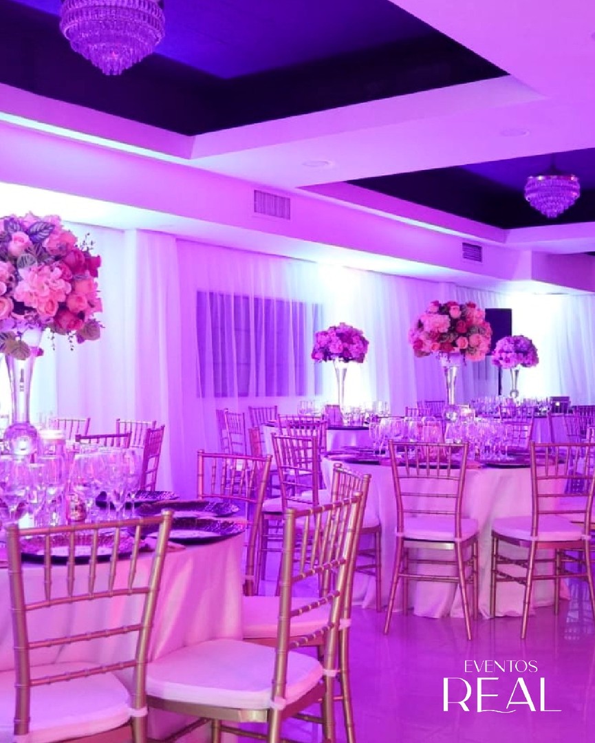 servicios profesionales - Salón de Eventos y Fiestas. Club en el Ensanche Ozama Zona Oriental 2