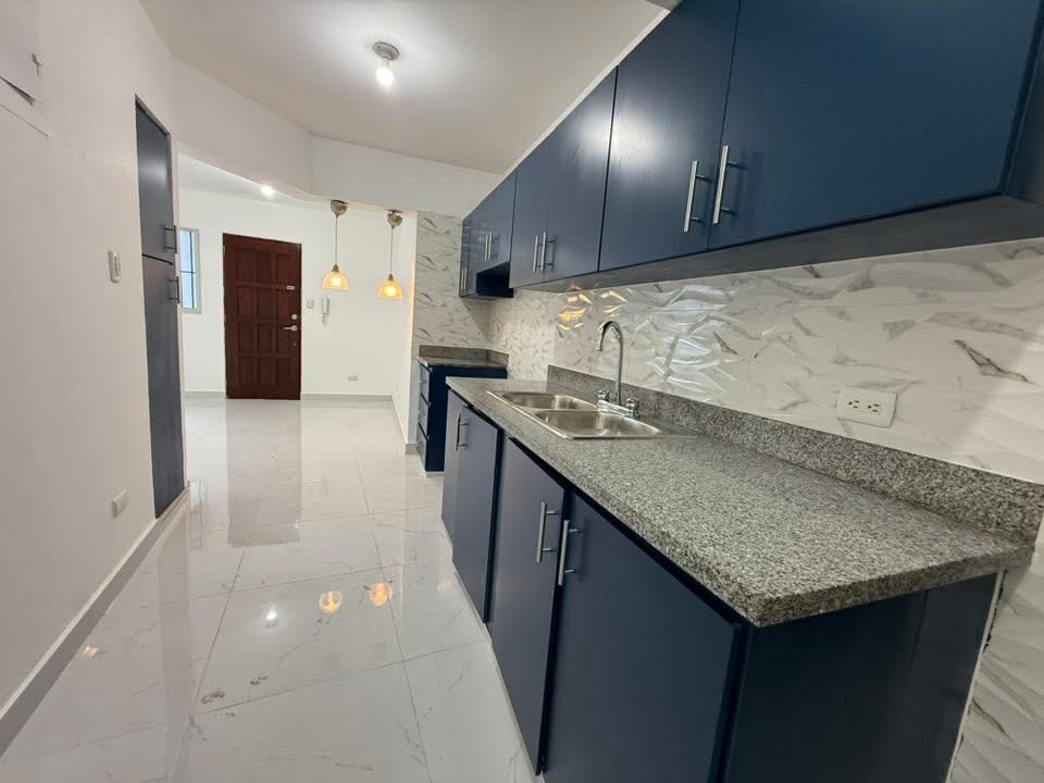 apartamentos - *VENDO APTO EN RENACIMIENTO* Apartamento de venta  4