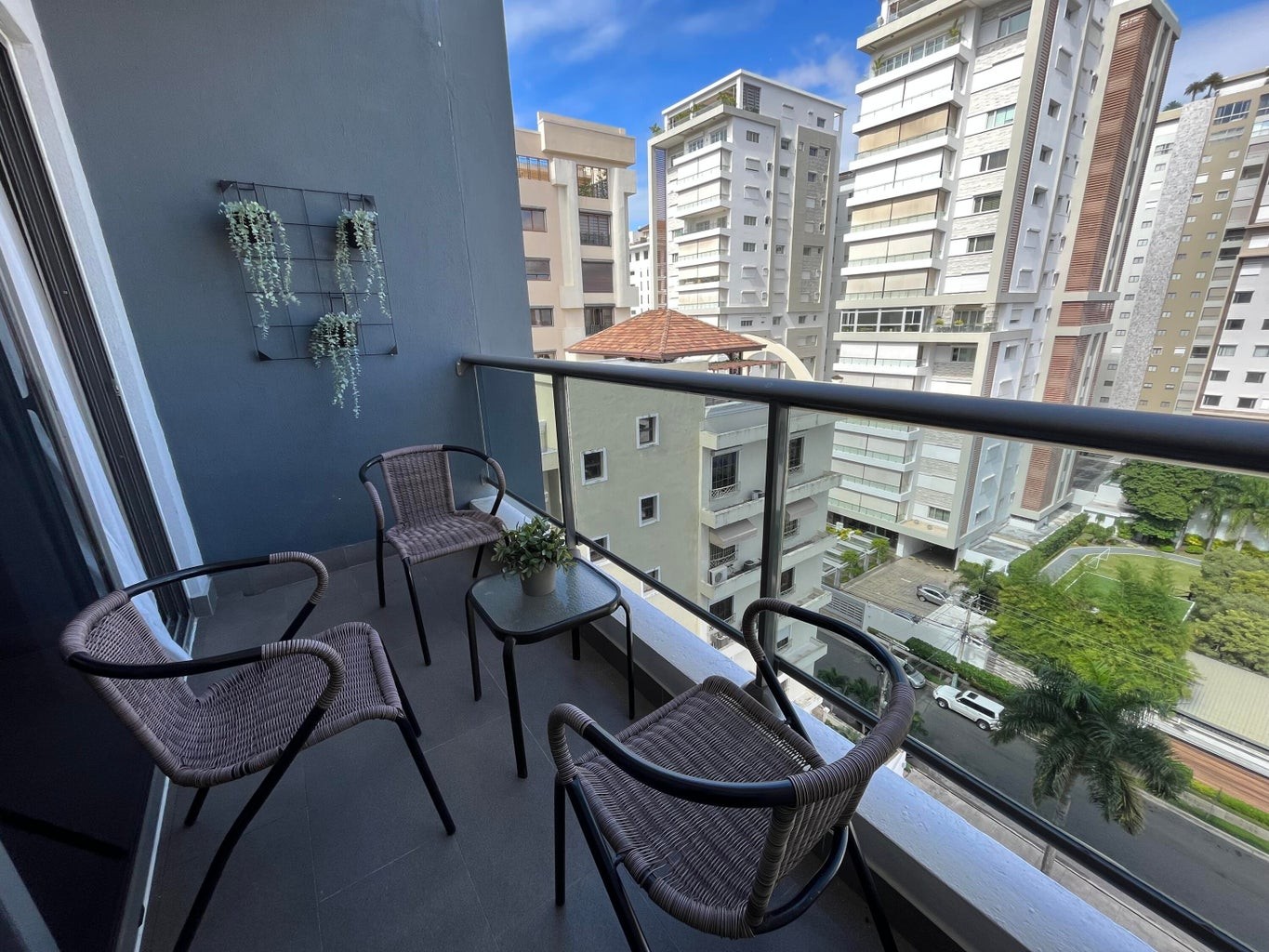 apartamentos - Hermoso Apartamento de Piantini, amueblado  Remodelado dos habitaciones 7