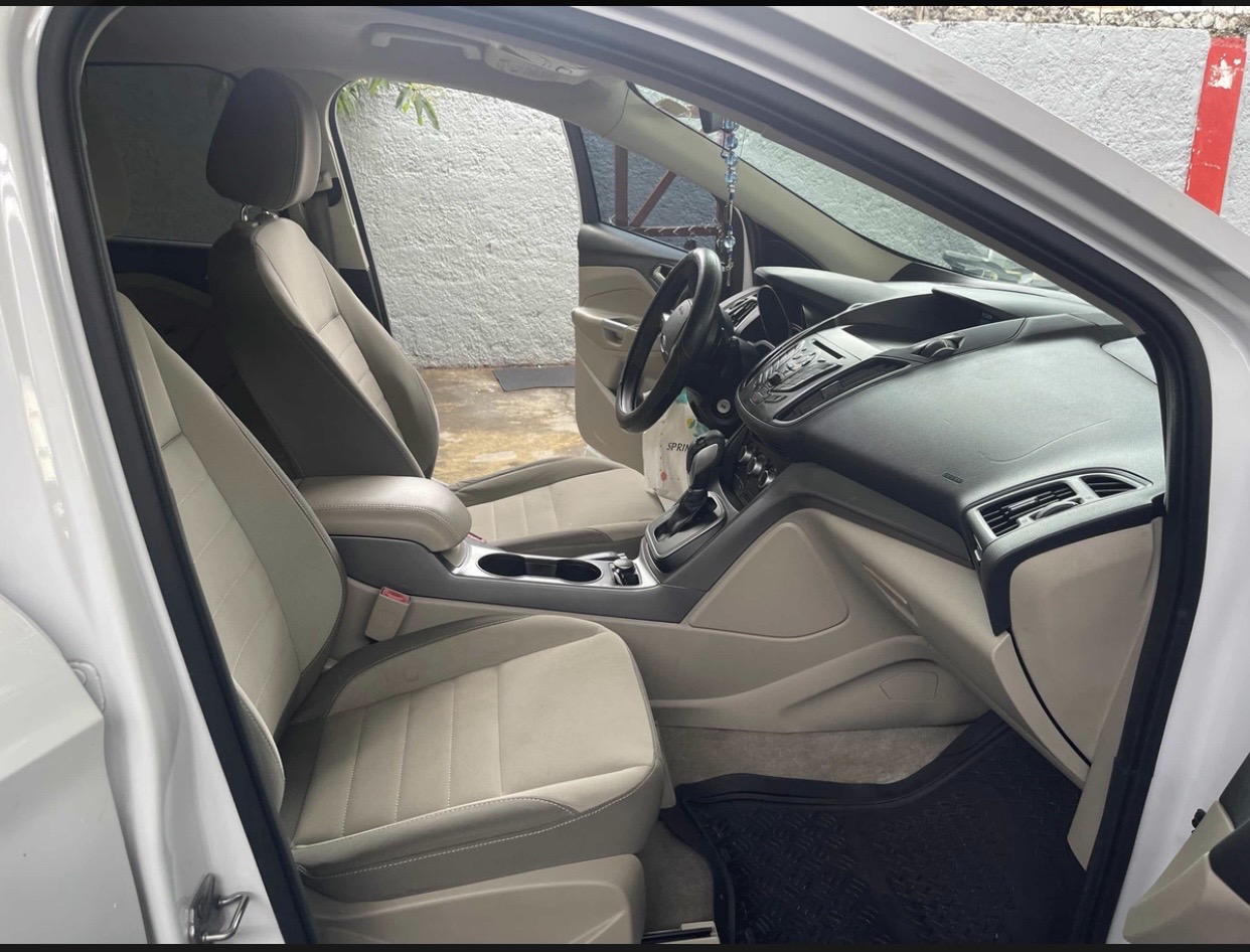jeepetas y camionetas - Ford Escape 2013  4