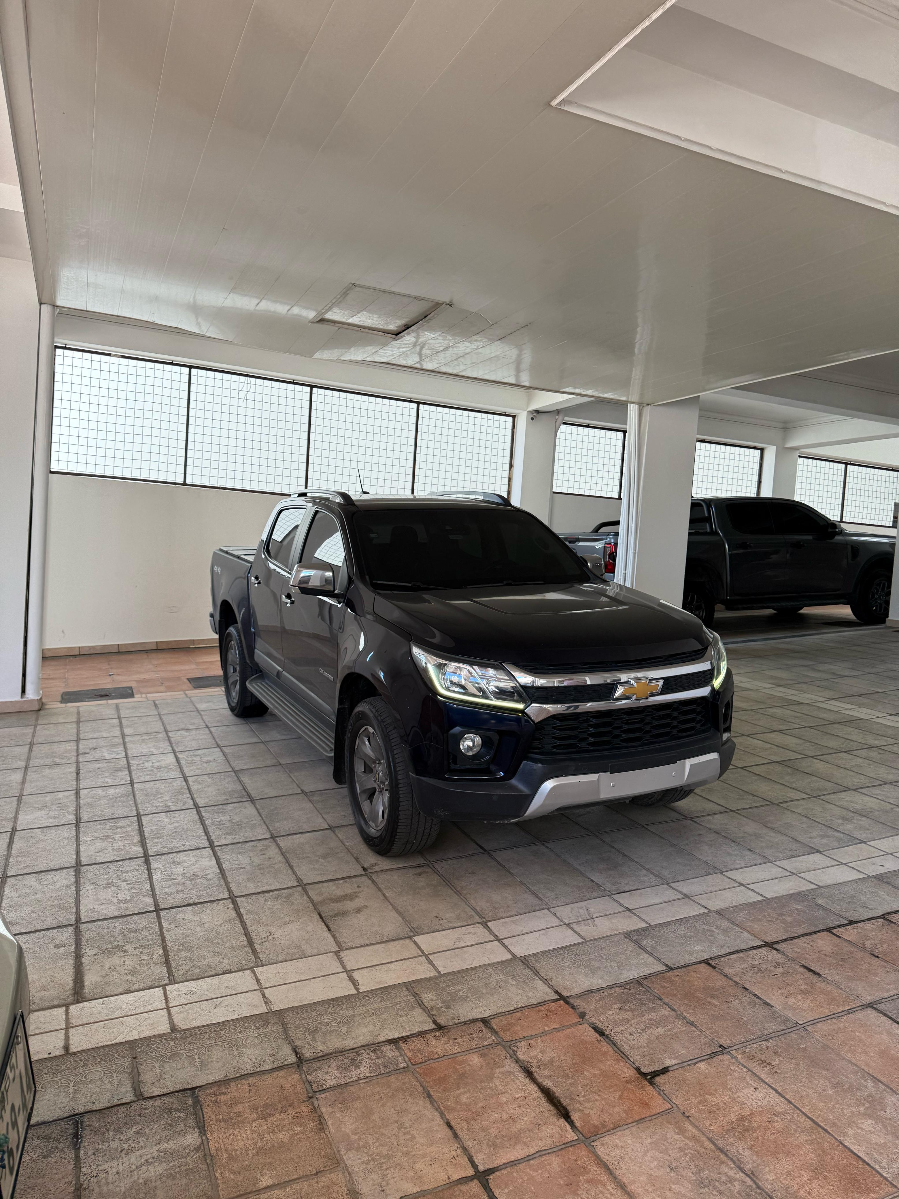 jeepetas y camionetas - chevolet colorado 2022 4