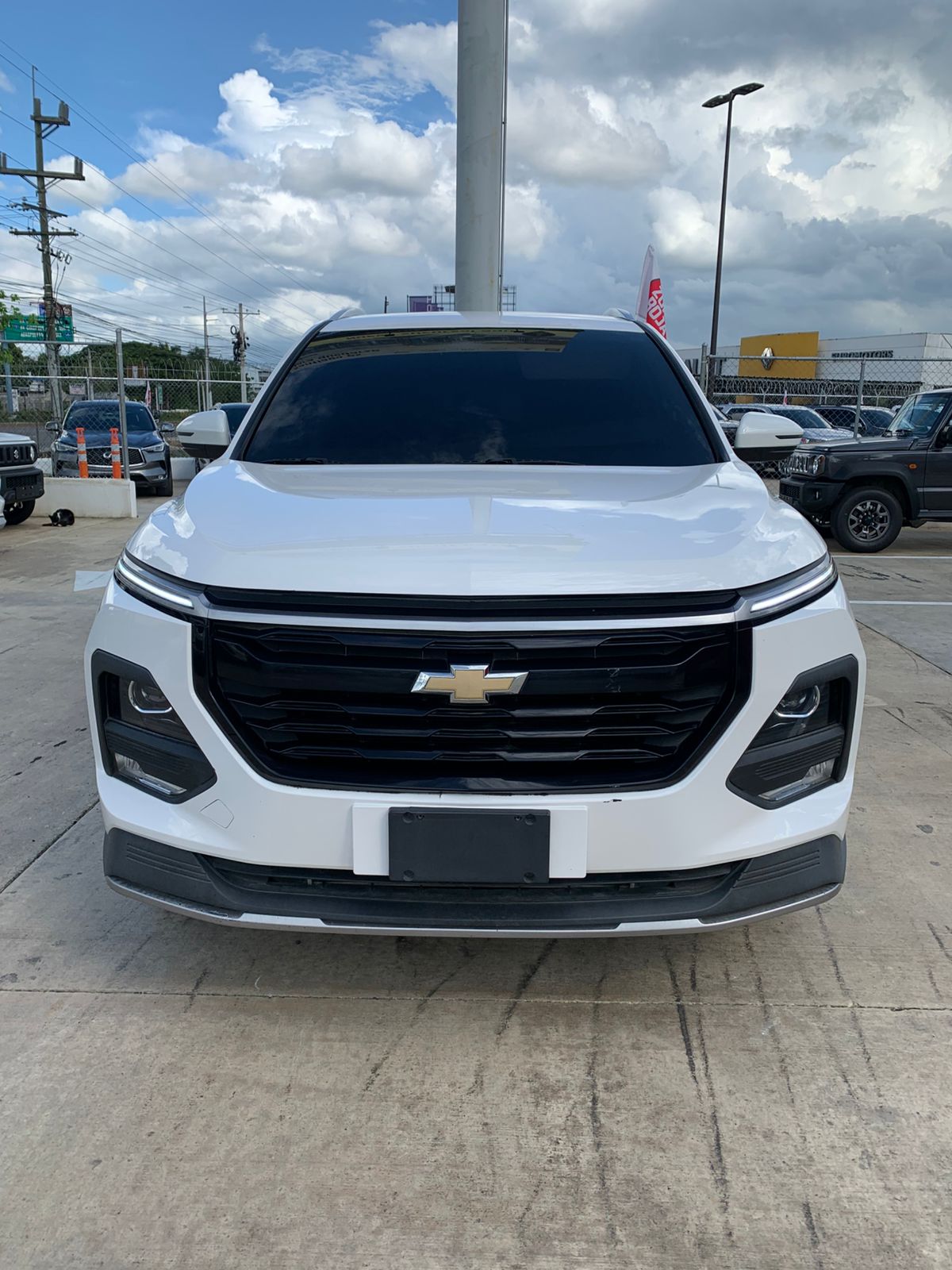 jeepetas y camionetas - Chevrolet Captiva LT 2022 0