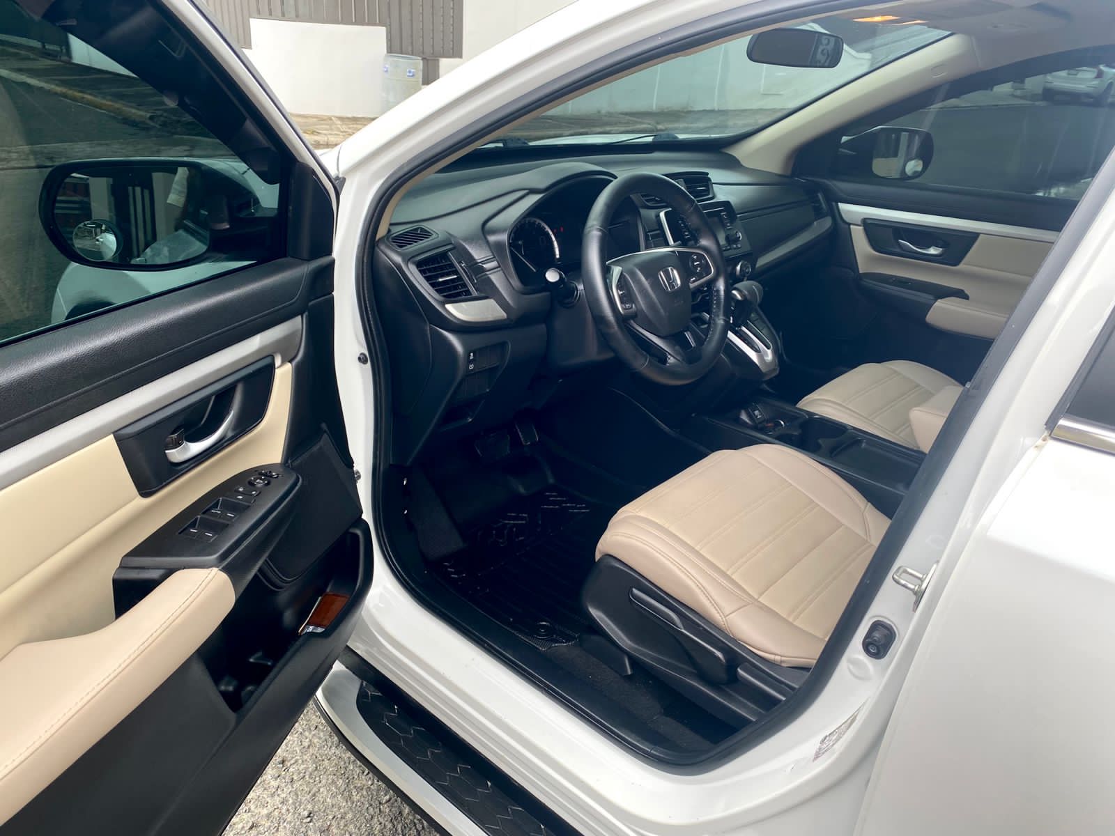 jeepetas y camionetas - Honda crv lx 2019 clean  8